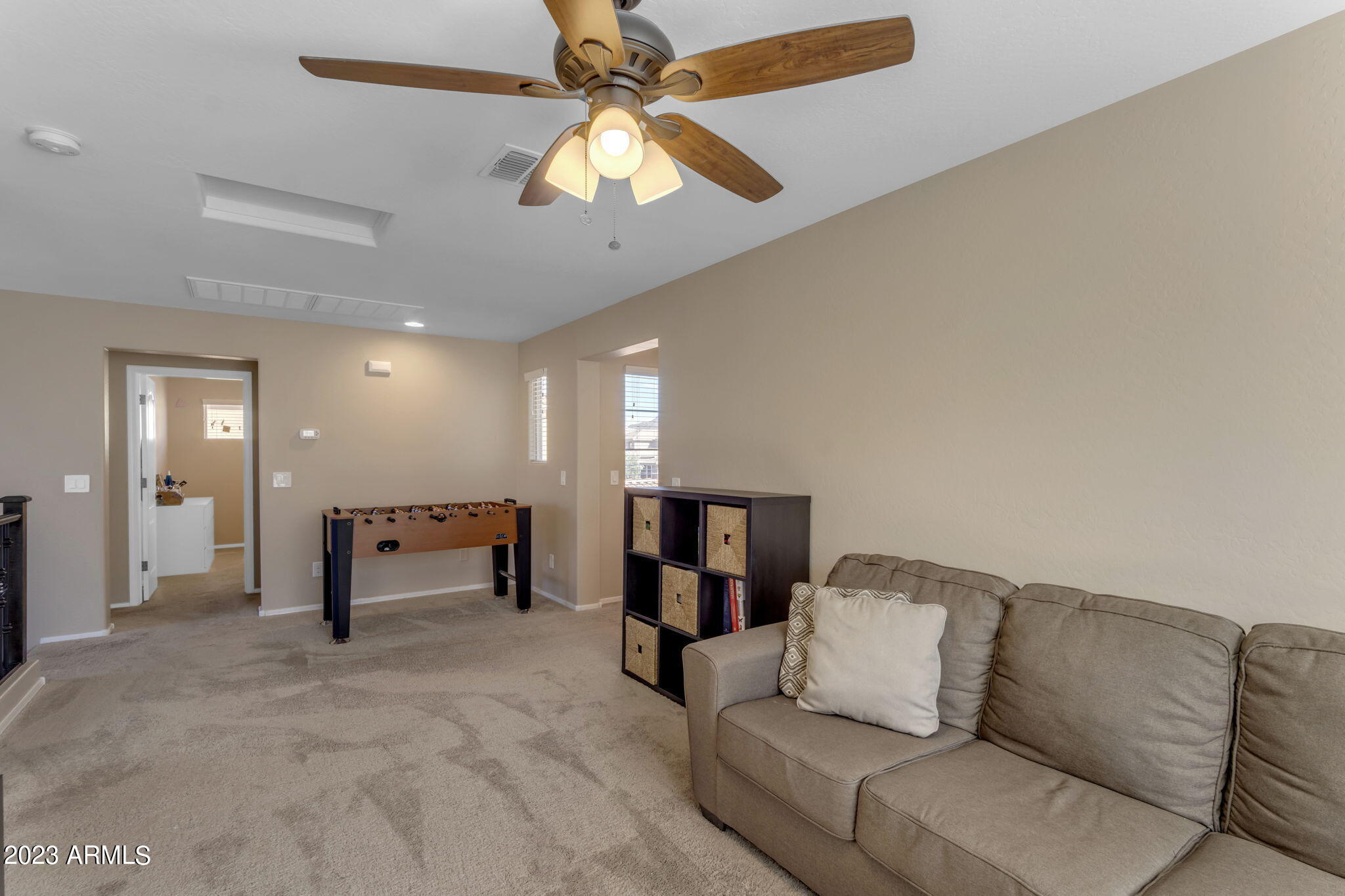 2388 E HAZELTINE Way