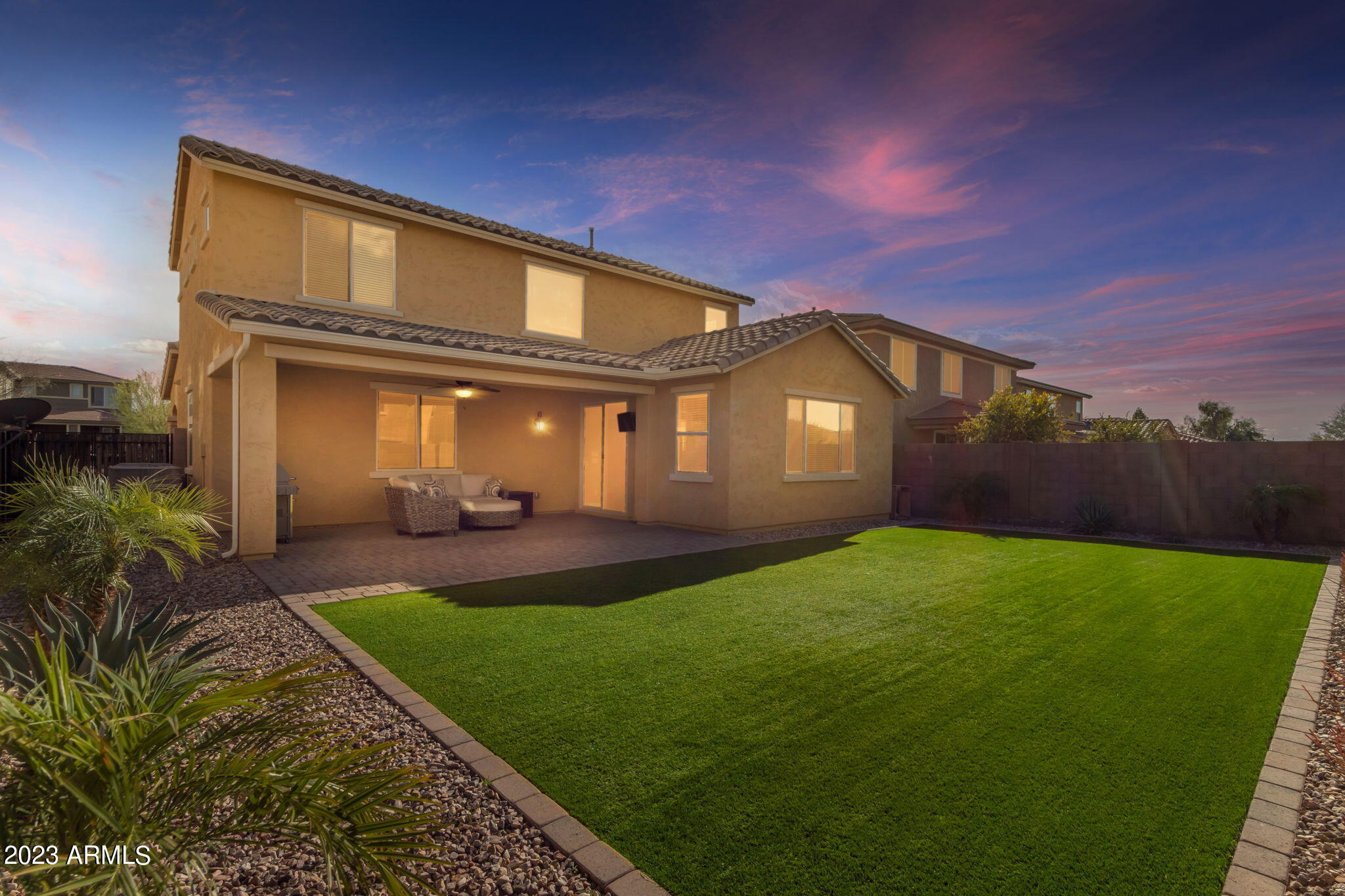 2388 E HAZELTINE Way