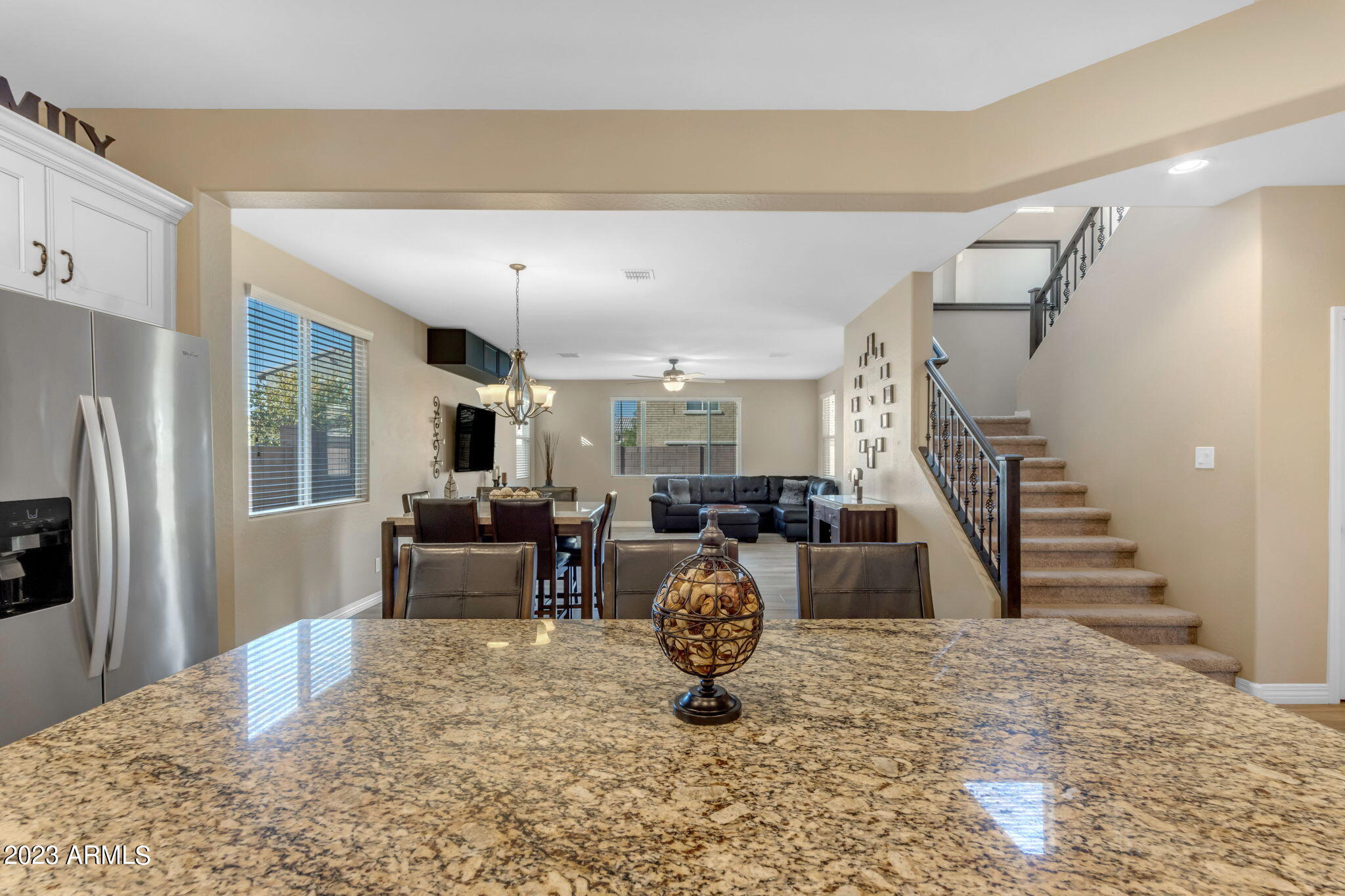 2388 E HAZELTINE Way