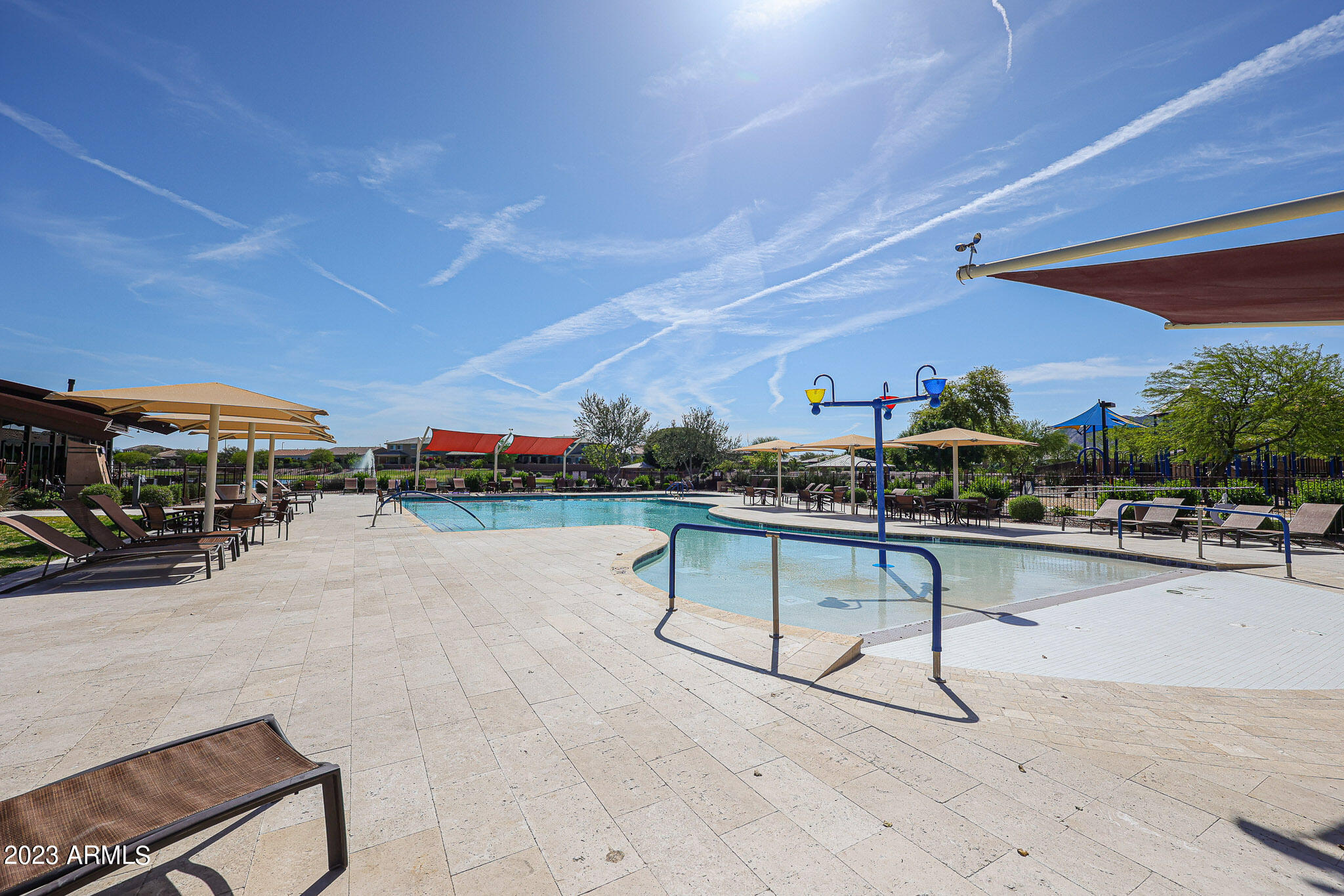 2221 E EVERGLADE Lane