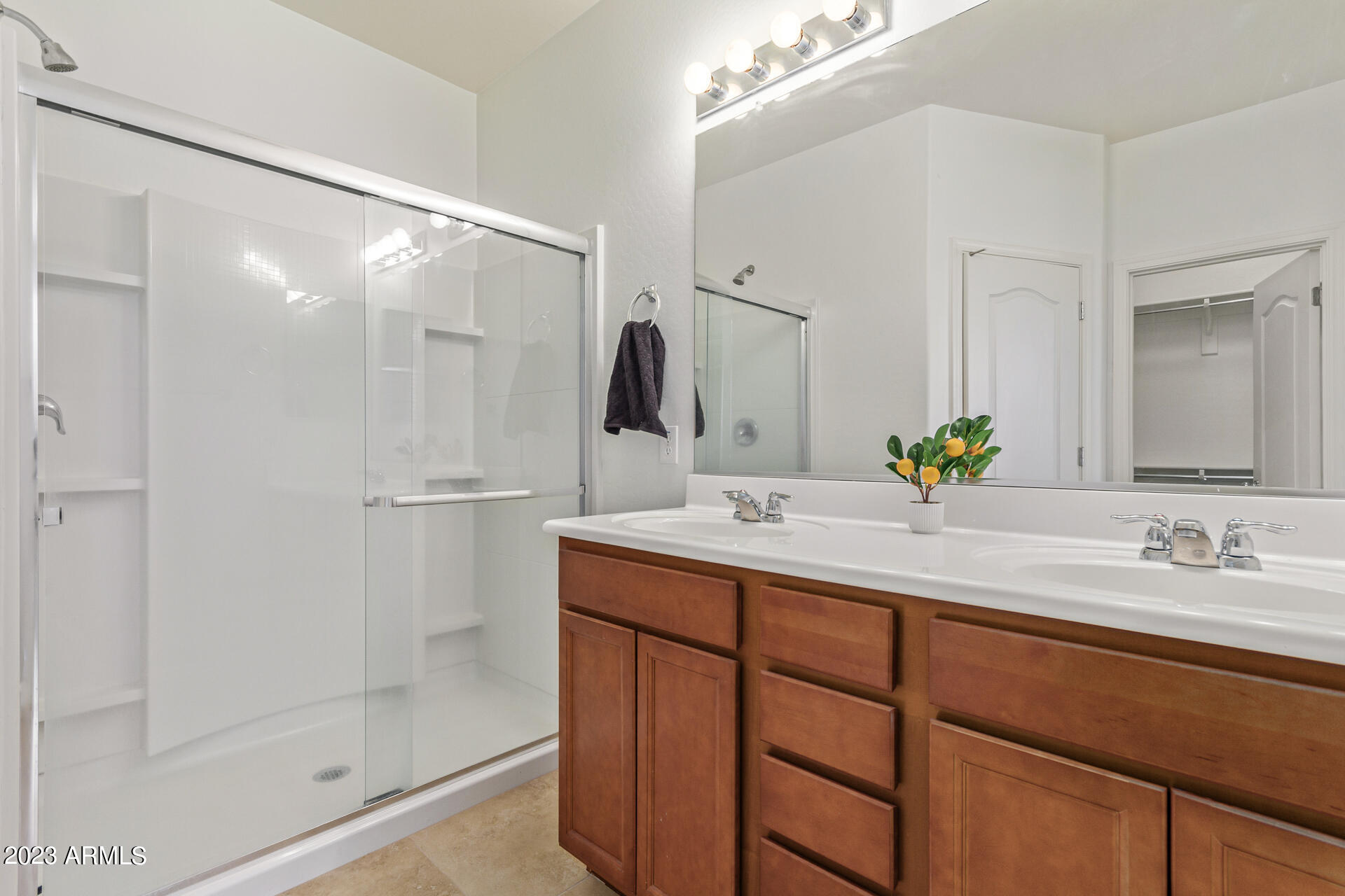 21277 E CHERRYWOOD Drive