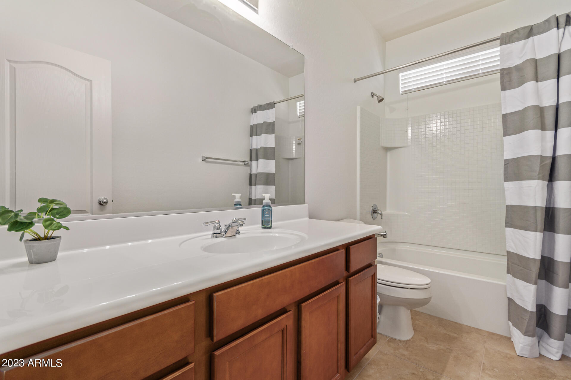 21277 E CHERRYWOOD Drive