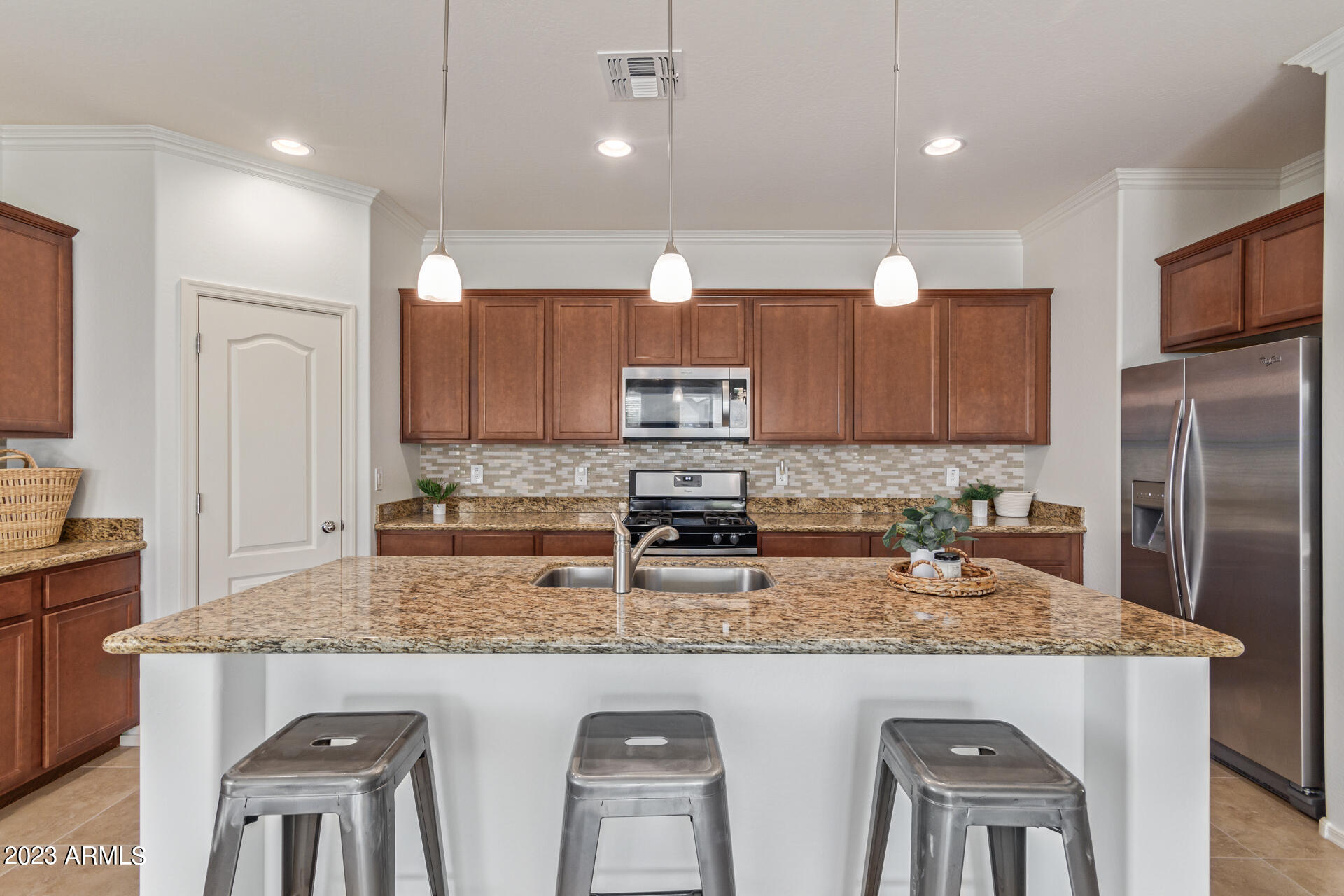 21277 E CHERRYWOOD Drive