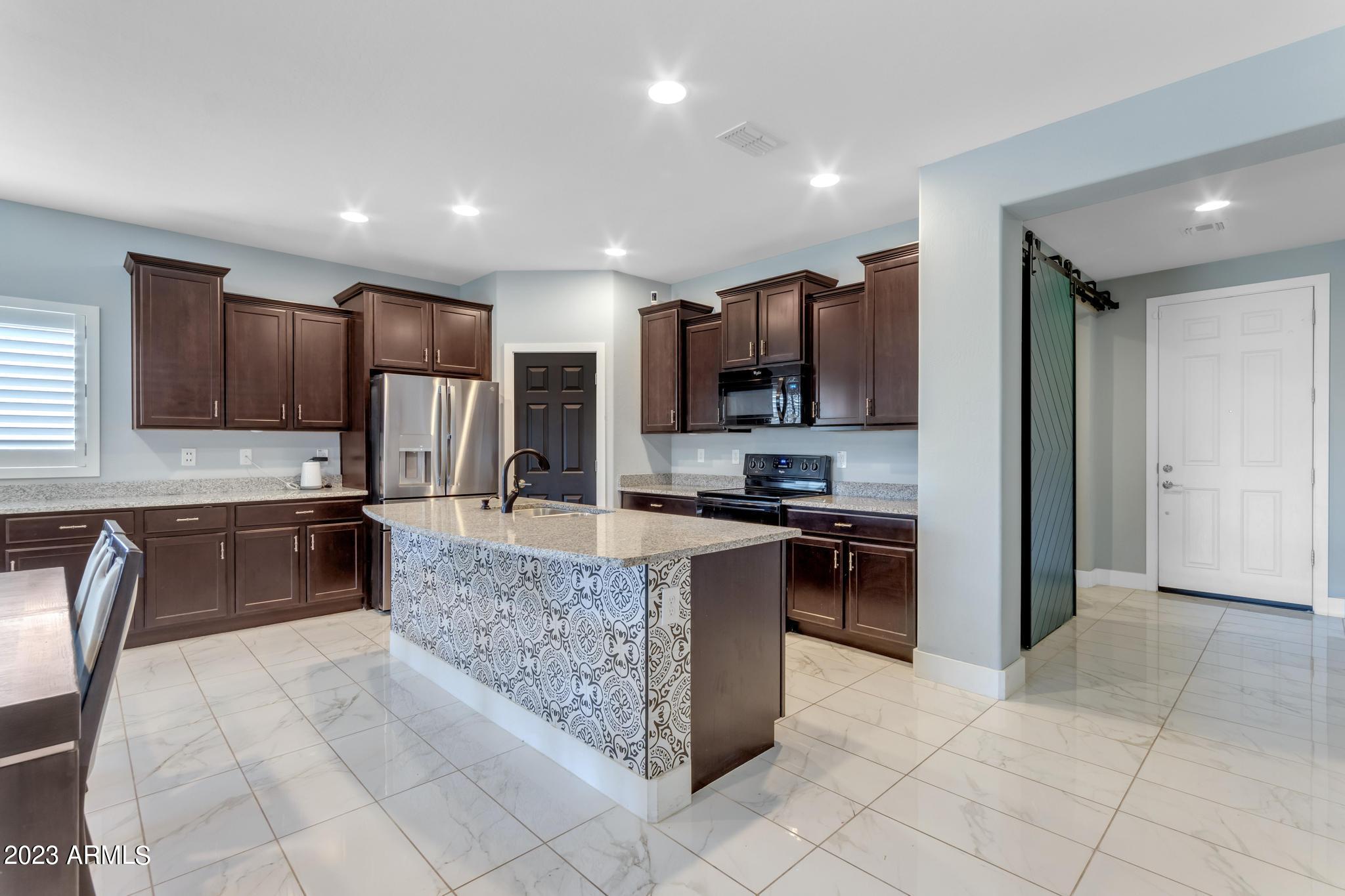 11047 E TOPAZ Avenue