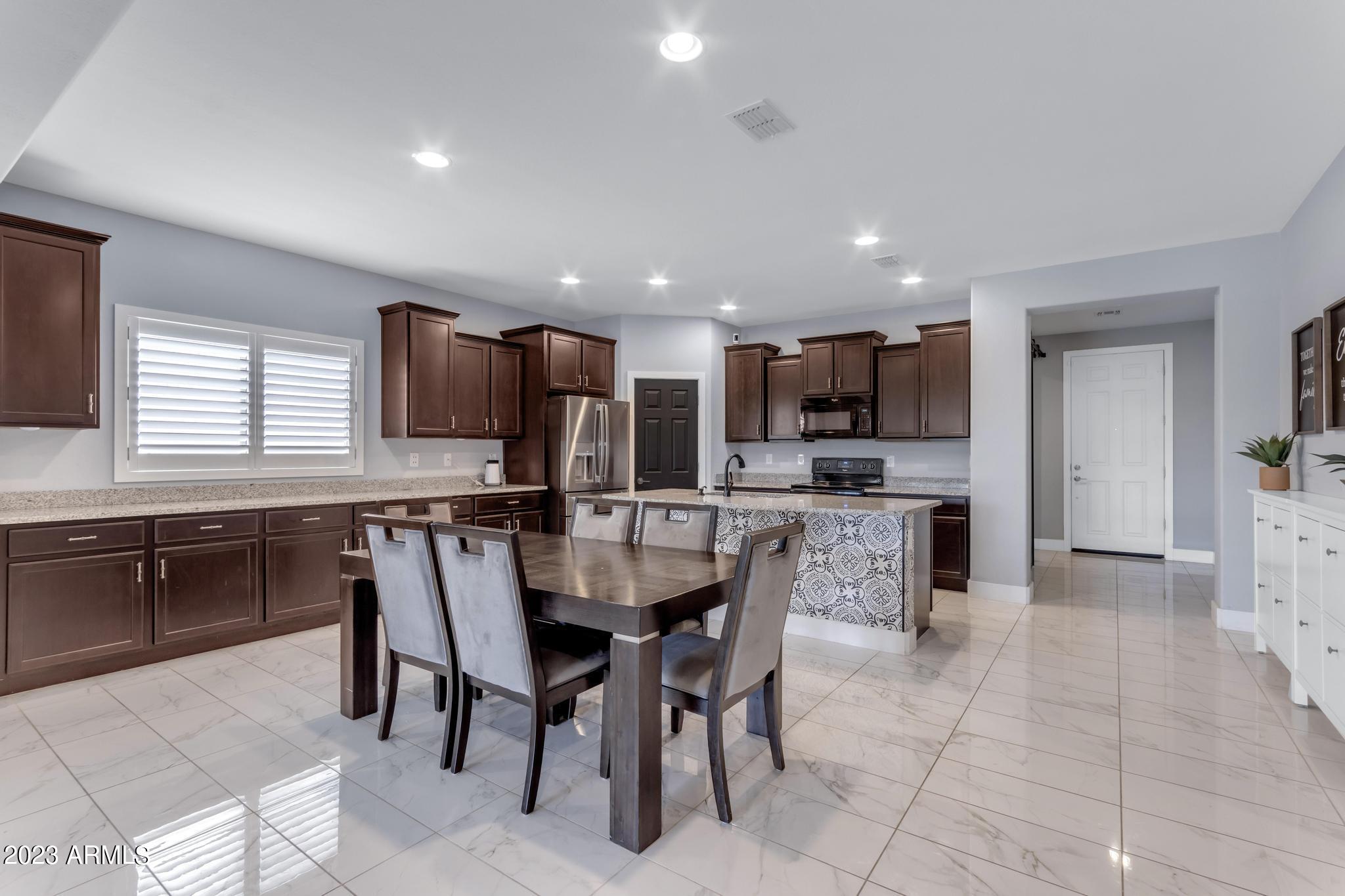 11047 E TOPAZ Avenue