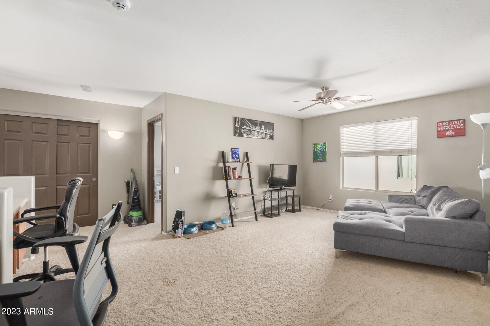 1526 E Silver Reef Drive