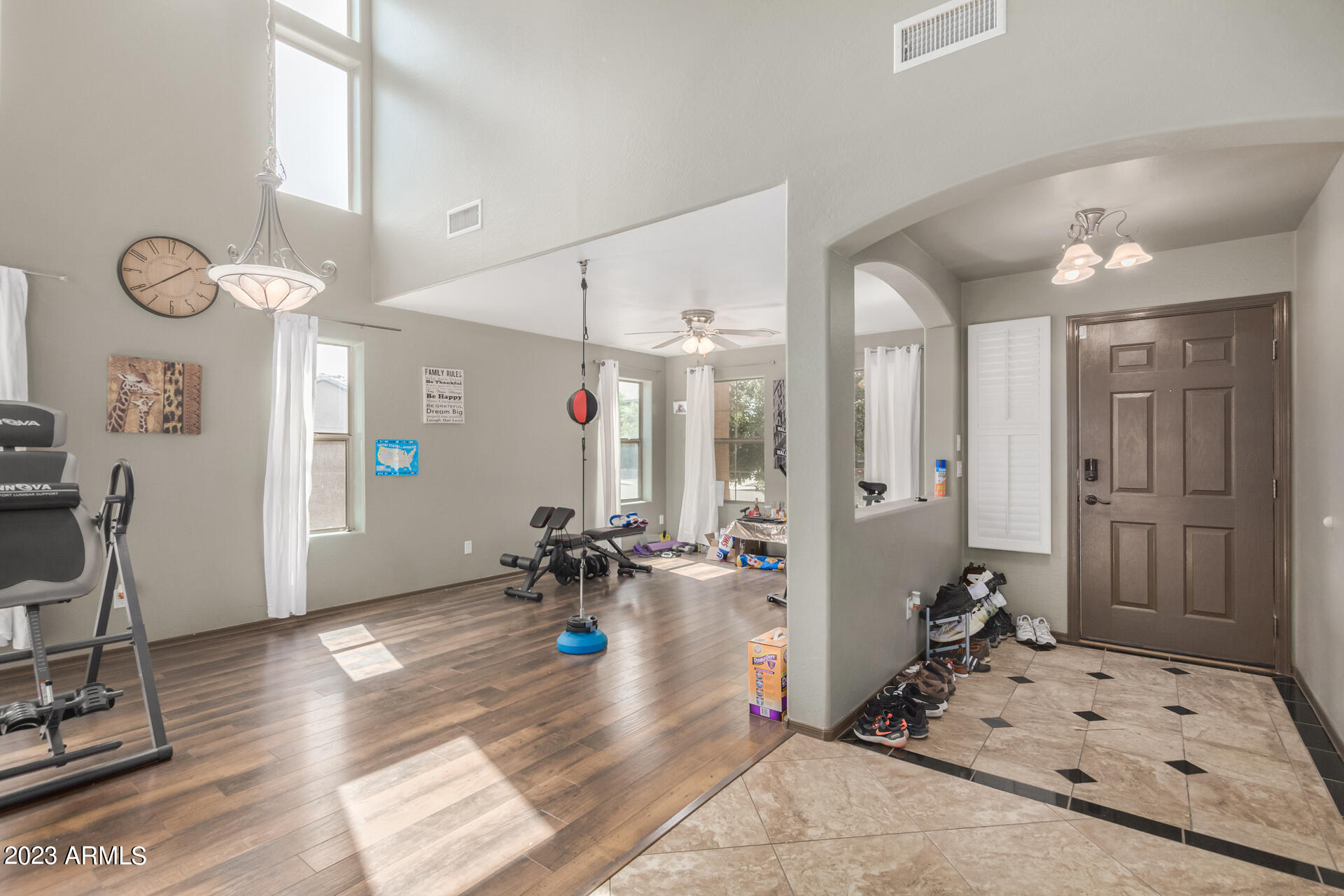 1526 E Silver Reef Drive