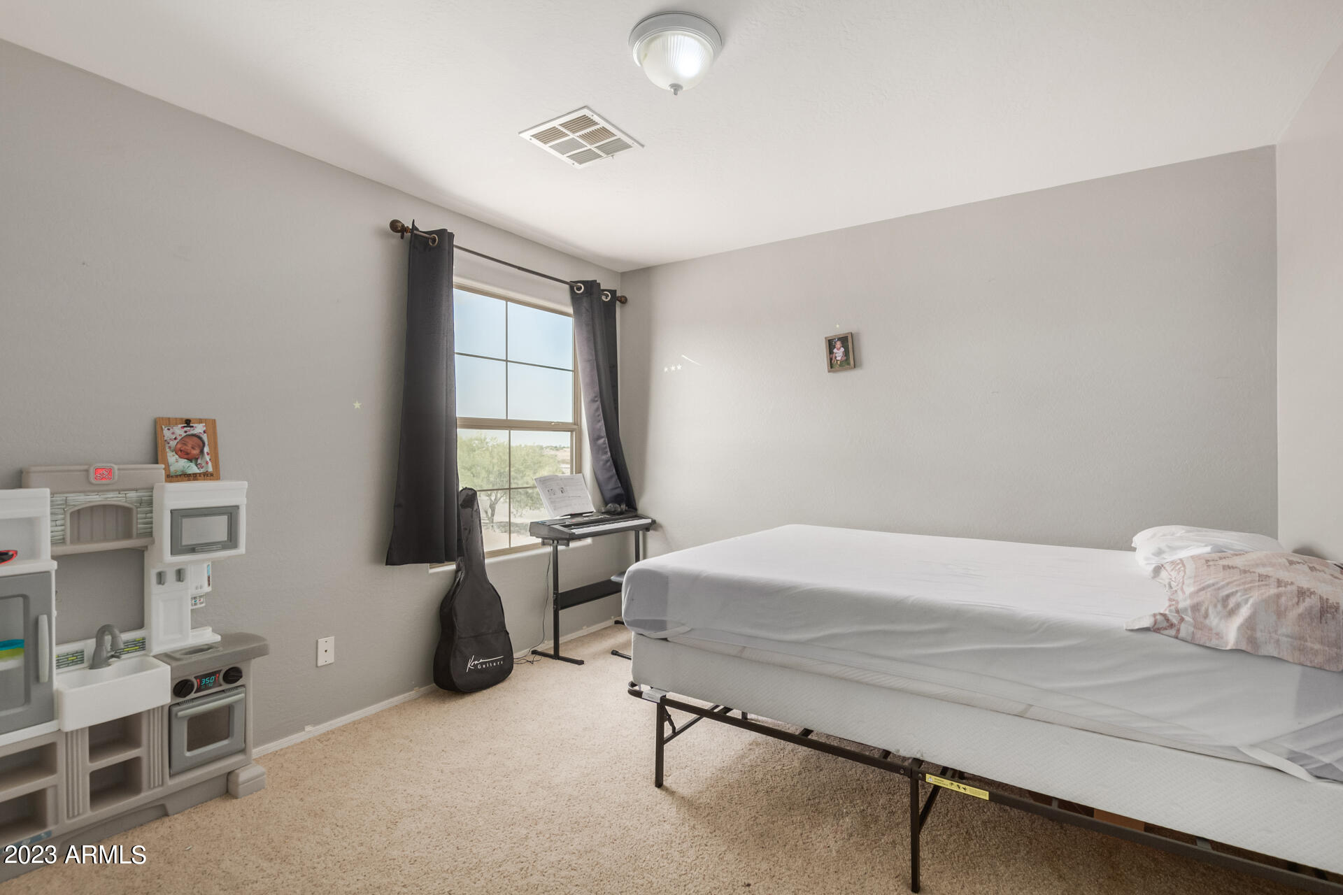 1526 E Silver Reef Drive