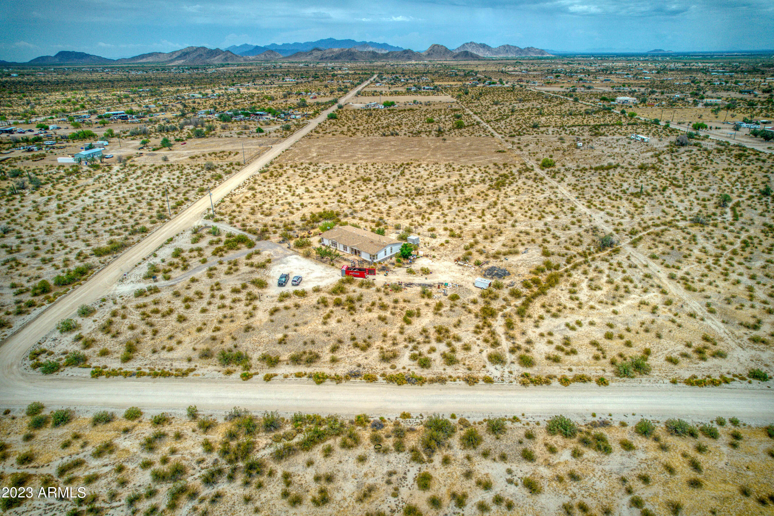 3747 N BRANDING IRON Road