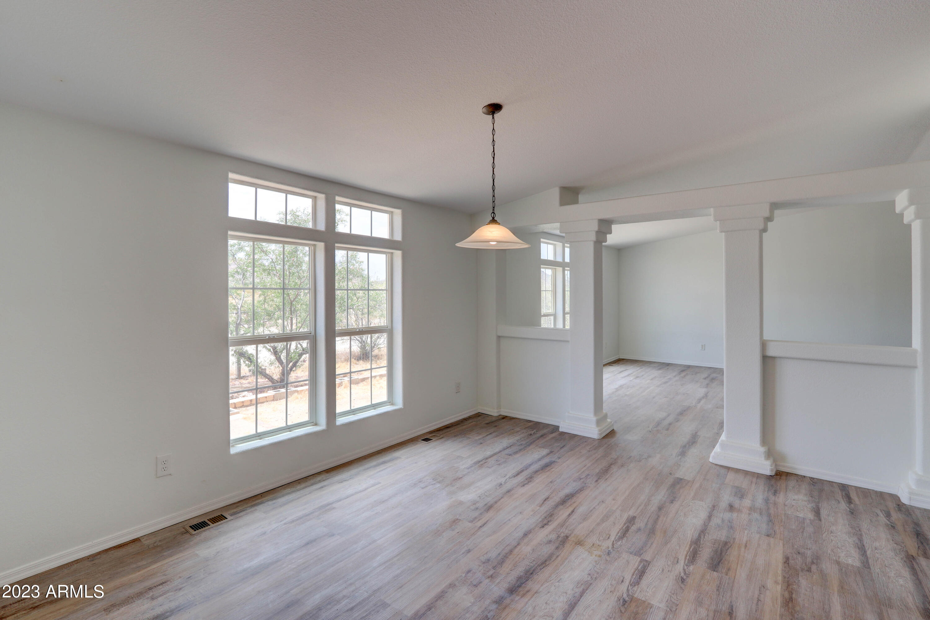 3747 N BRANDING IRON Road