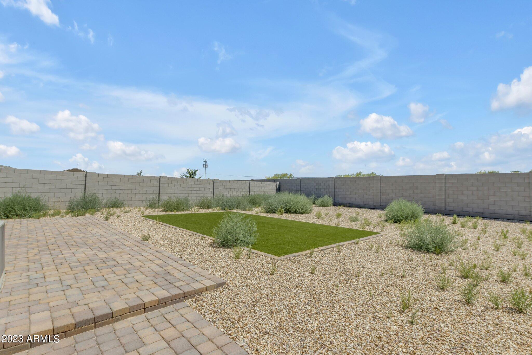 270 S PICACHO HEIGHTS Road