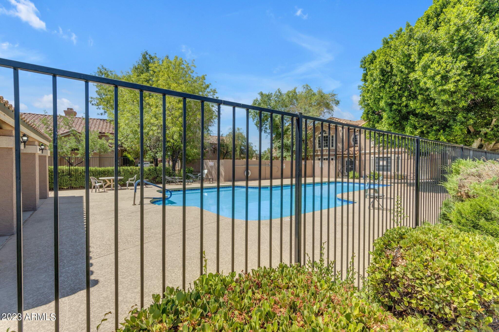 2875 W HIGHLAND Street, 1117