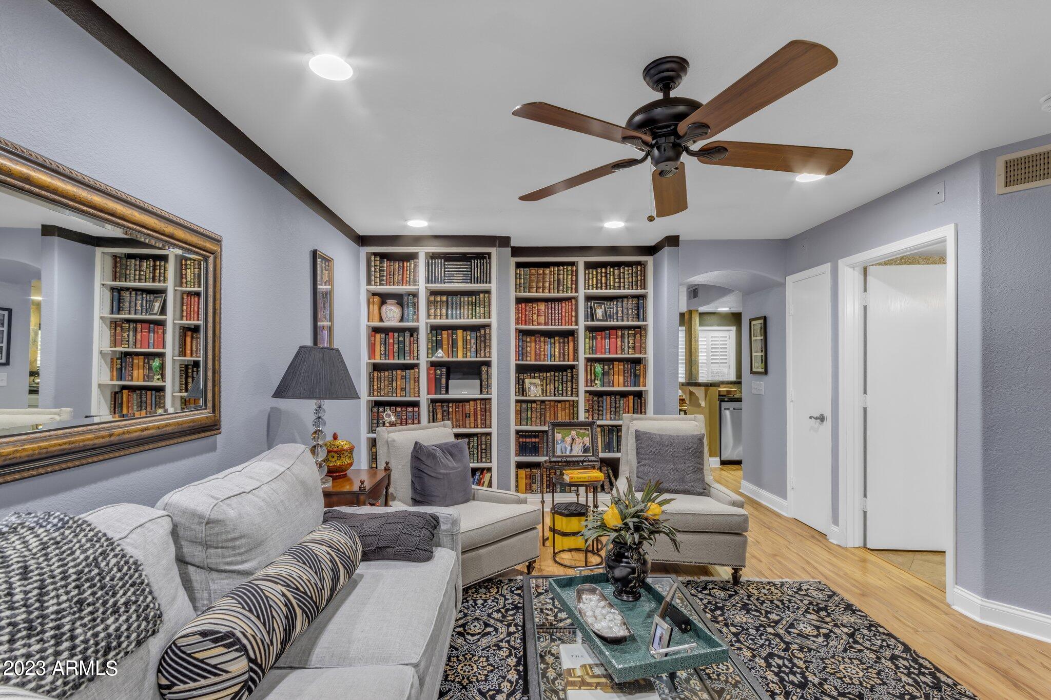 2875 W HIGHLAND Street, 1117