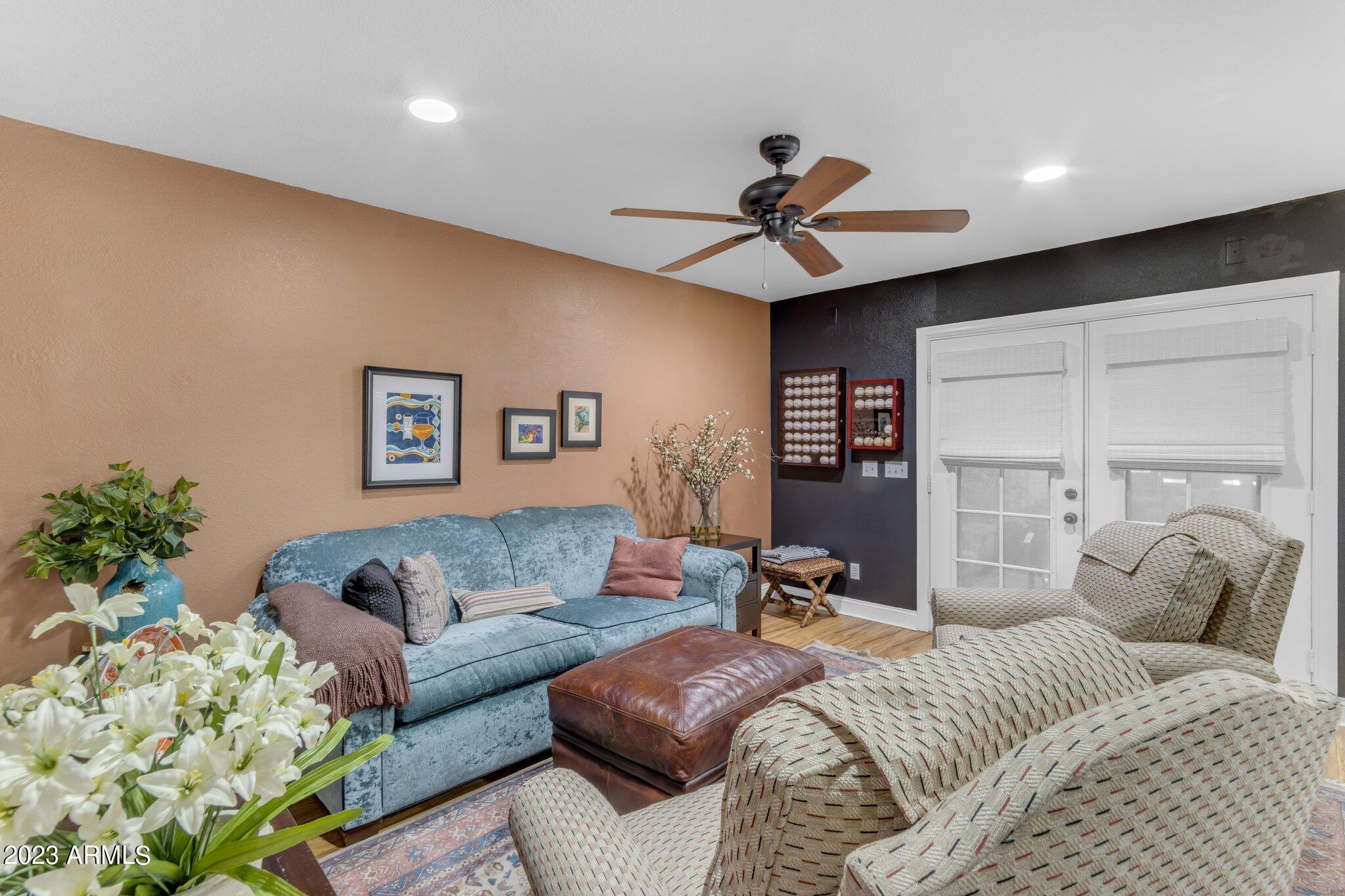 2875 W HIGHLAND Street, 1117