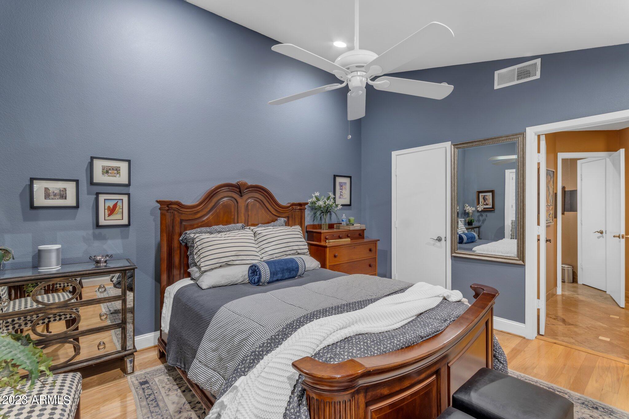 2875 W HIGHLAND Street, 1117