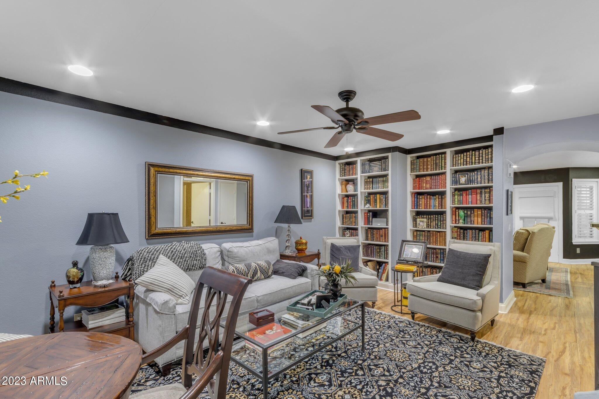 2875 W HIGHLAND Street, 1117