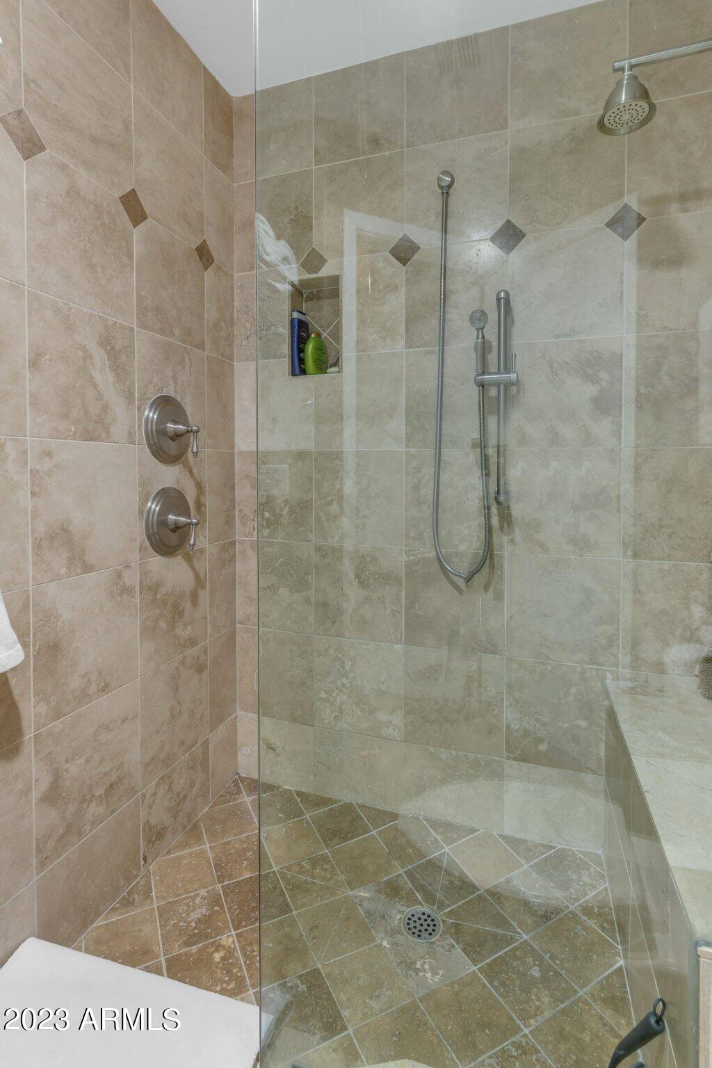 2875 W HIGHLAND Street, 1117