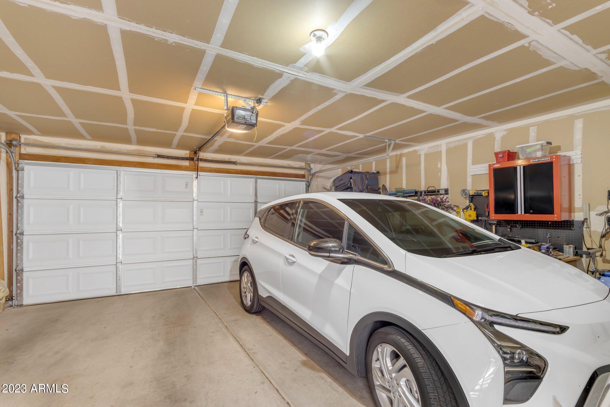 2875 W HIGHLAND Street, 1117