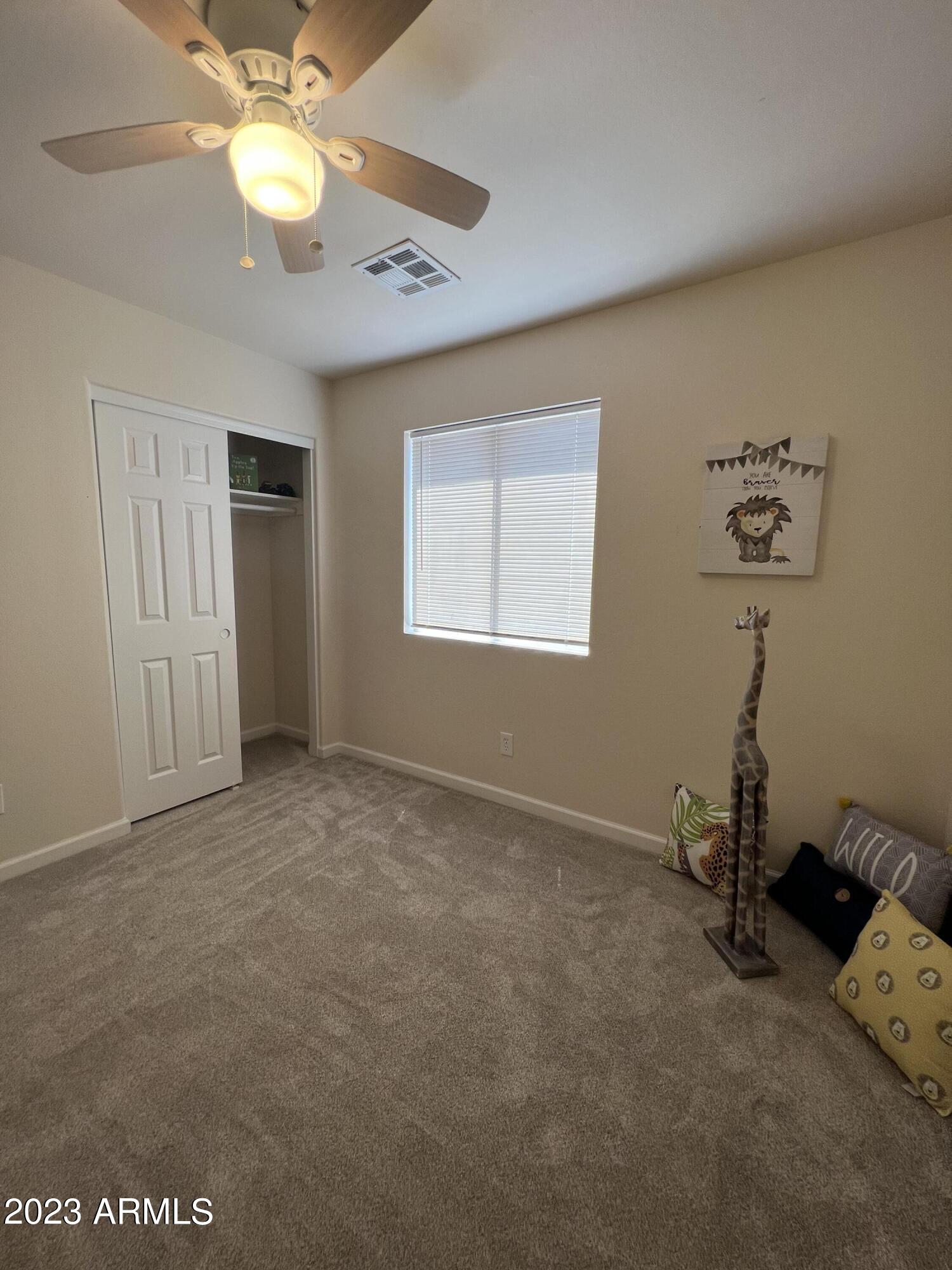 2208 W PINKLEY Avenue