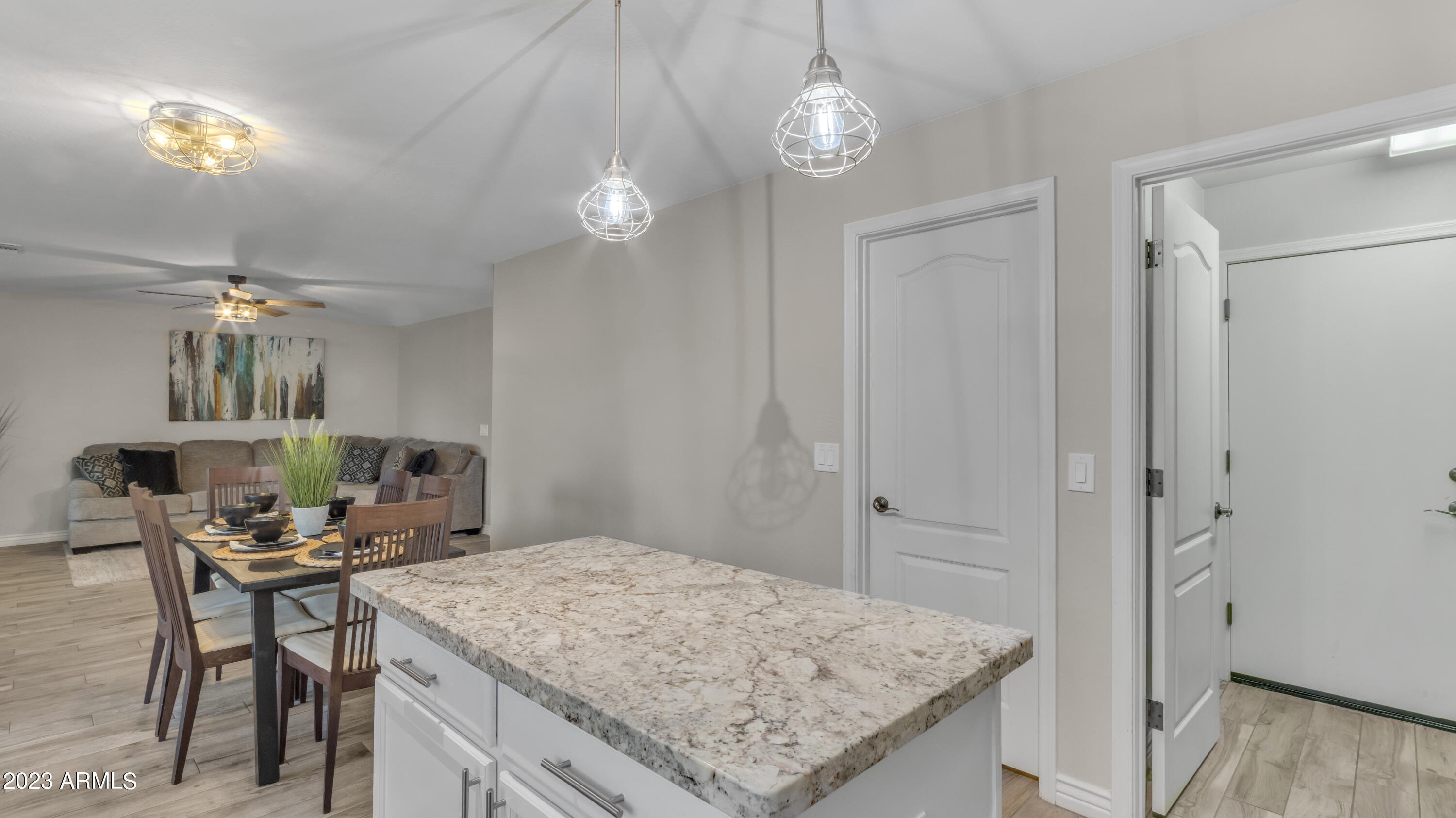 2261 E HAZELTINE Way