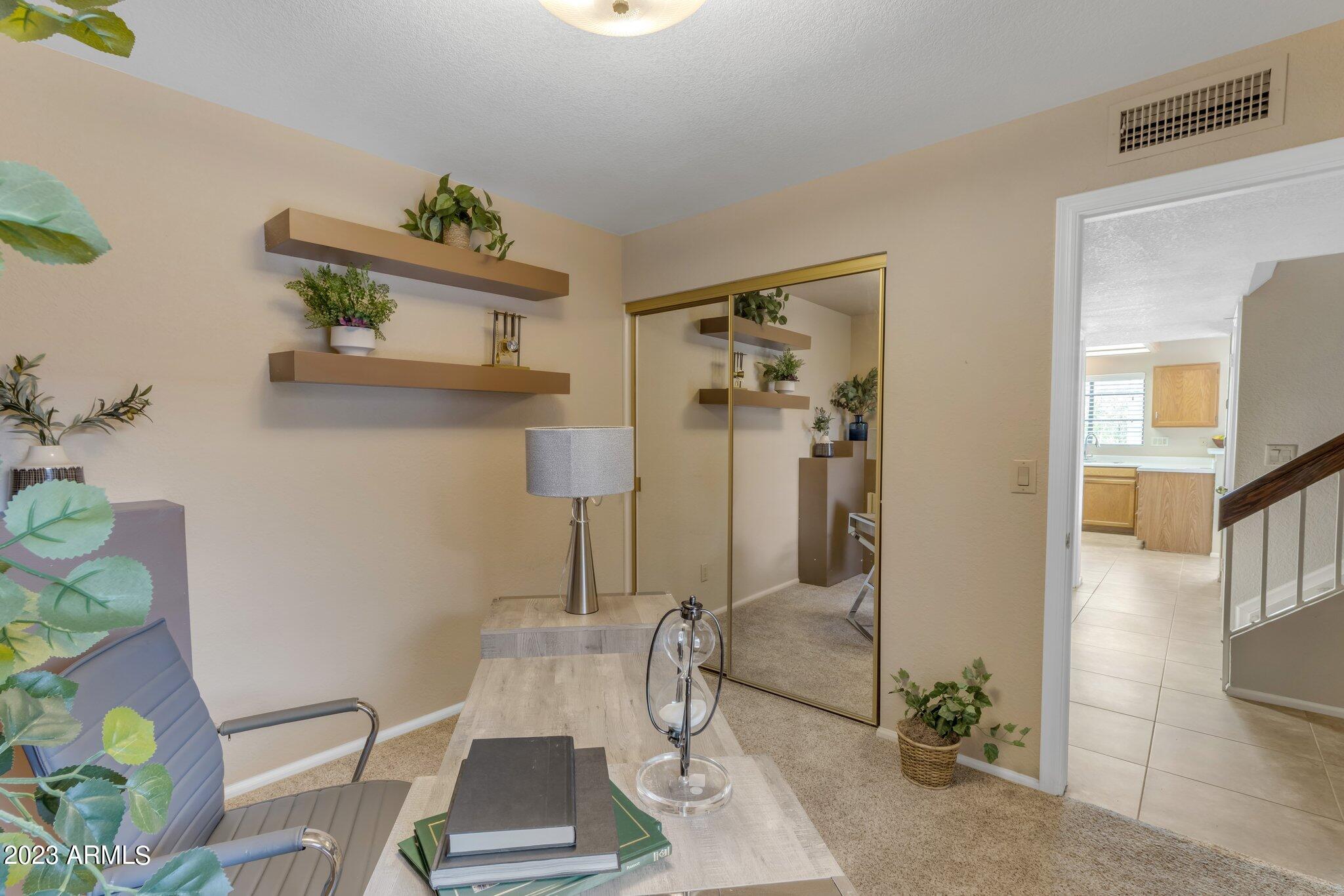 3510 E HAMPTON Avenue, 96