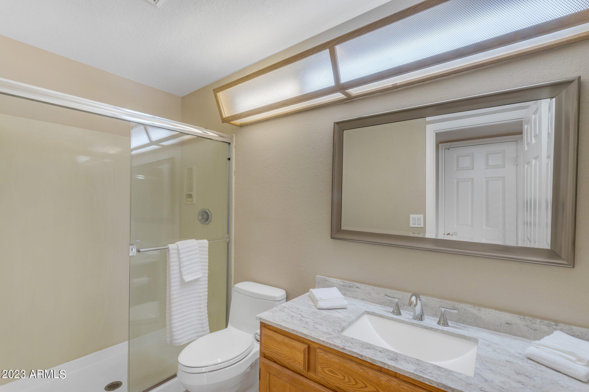 3510 E HAMPTON Avenue, 96