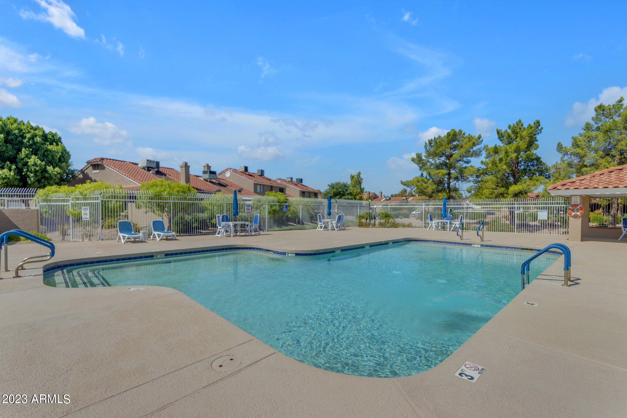 3510 E HAMPTON Avenue, 96