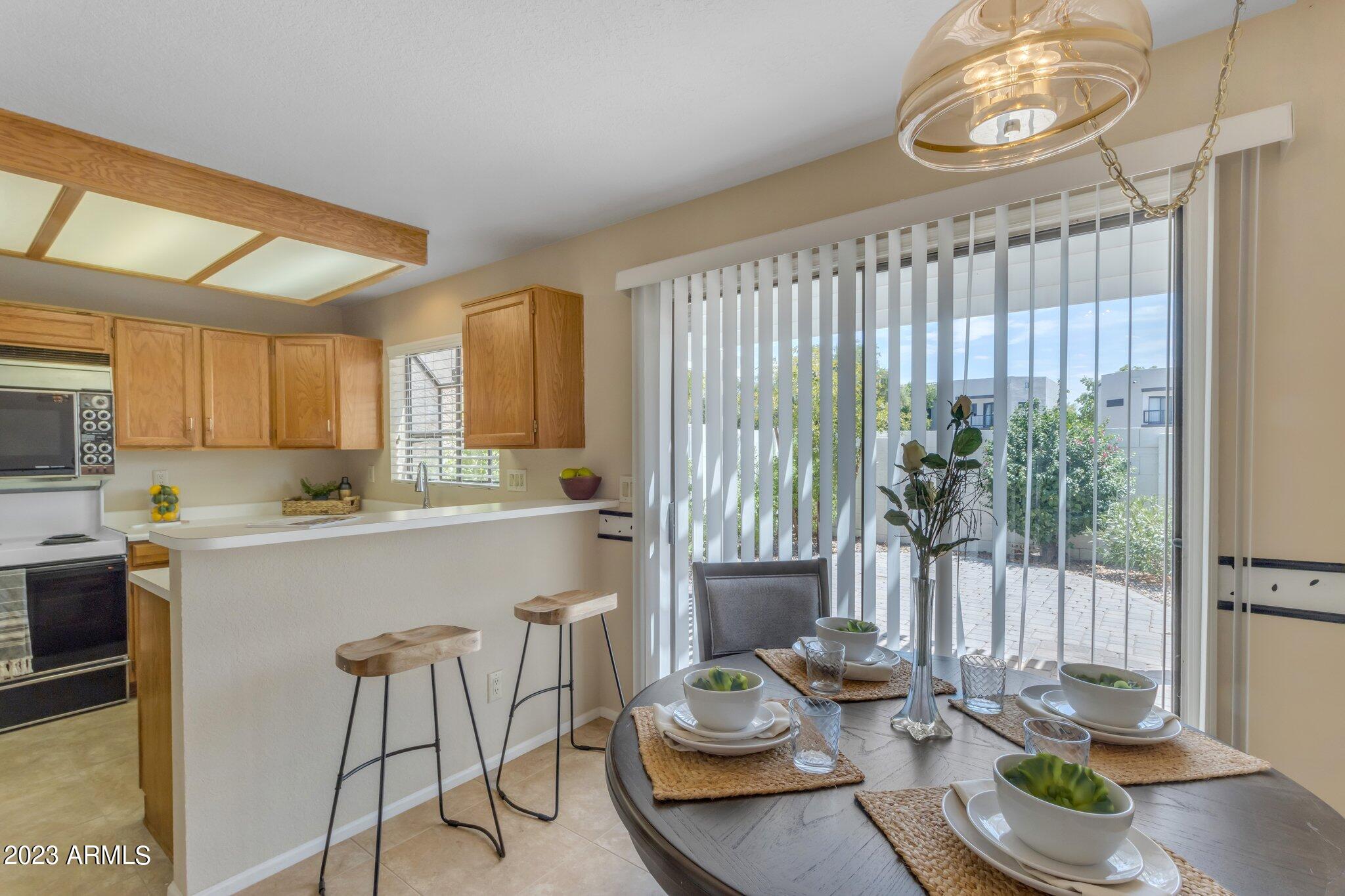 3510 E HAMPTON Avenue, 96