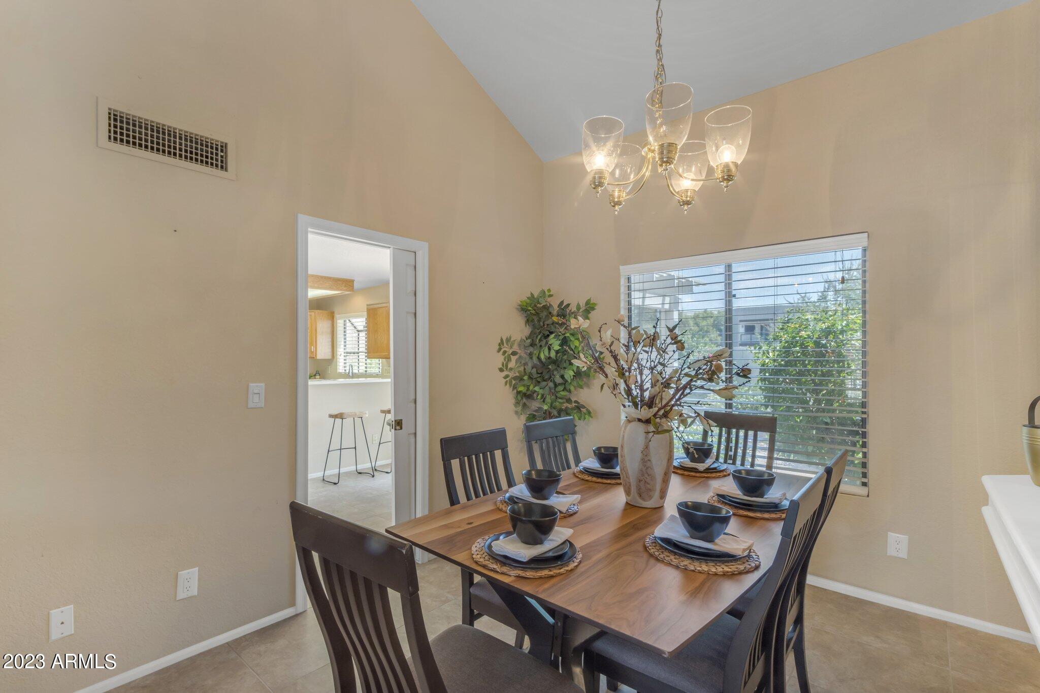 3510 E HAMPTON Avenue, 96