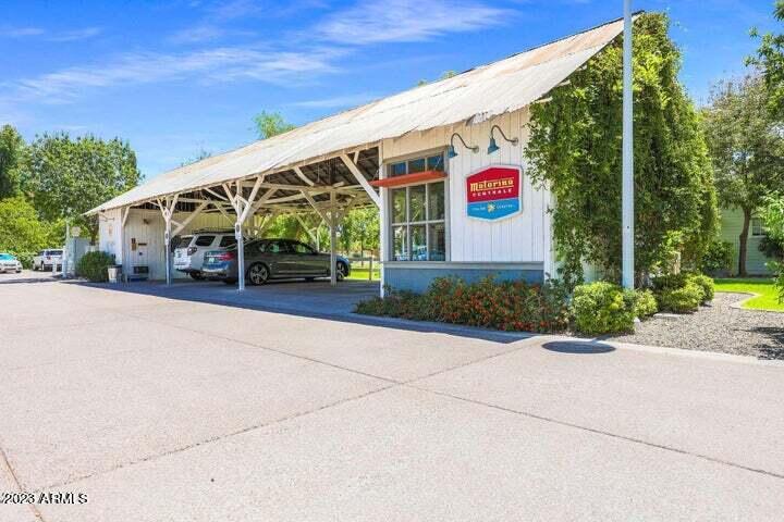 3119 E CAMELLIA Drive