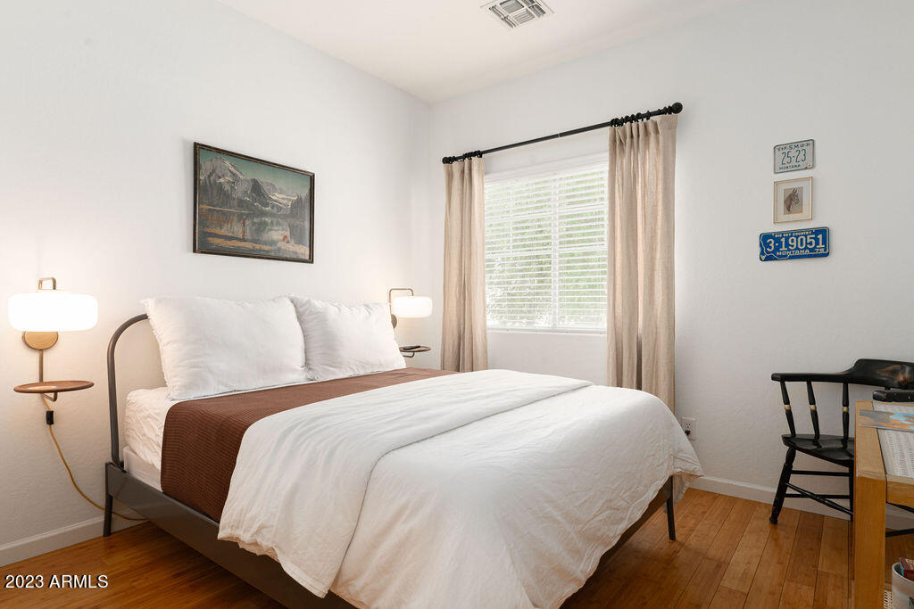 3119 E CAMELLIA Drive