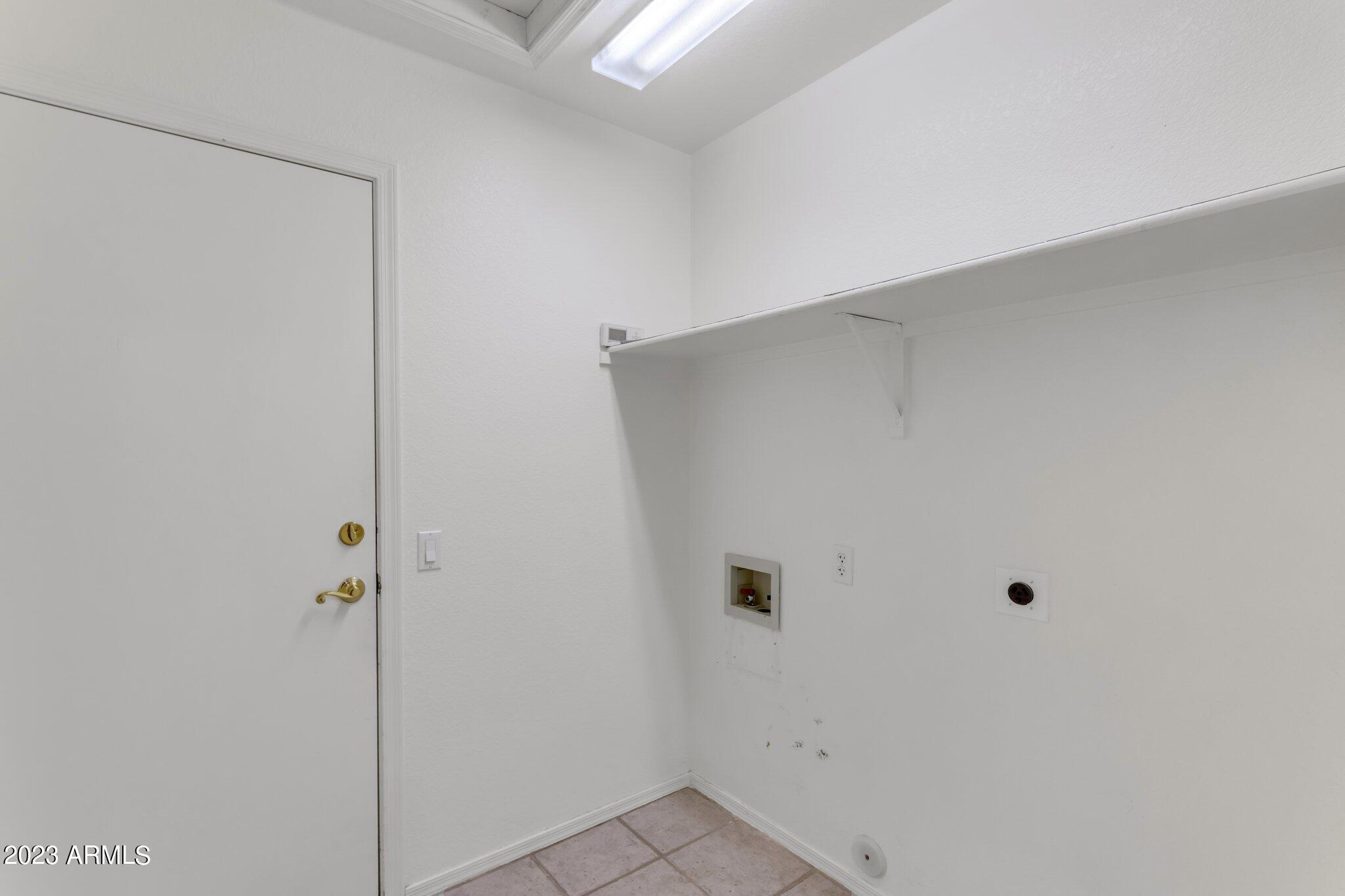 723 E IRONWOOD Drive