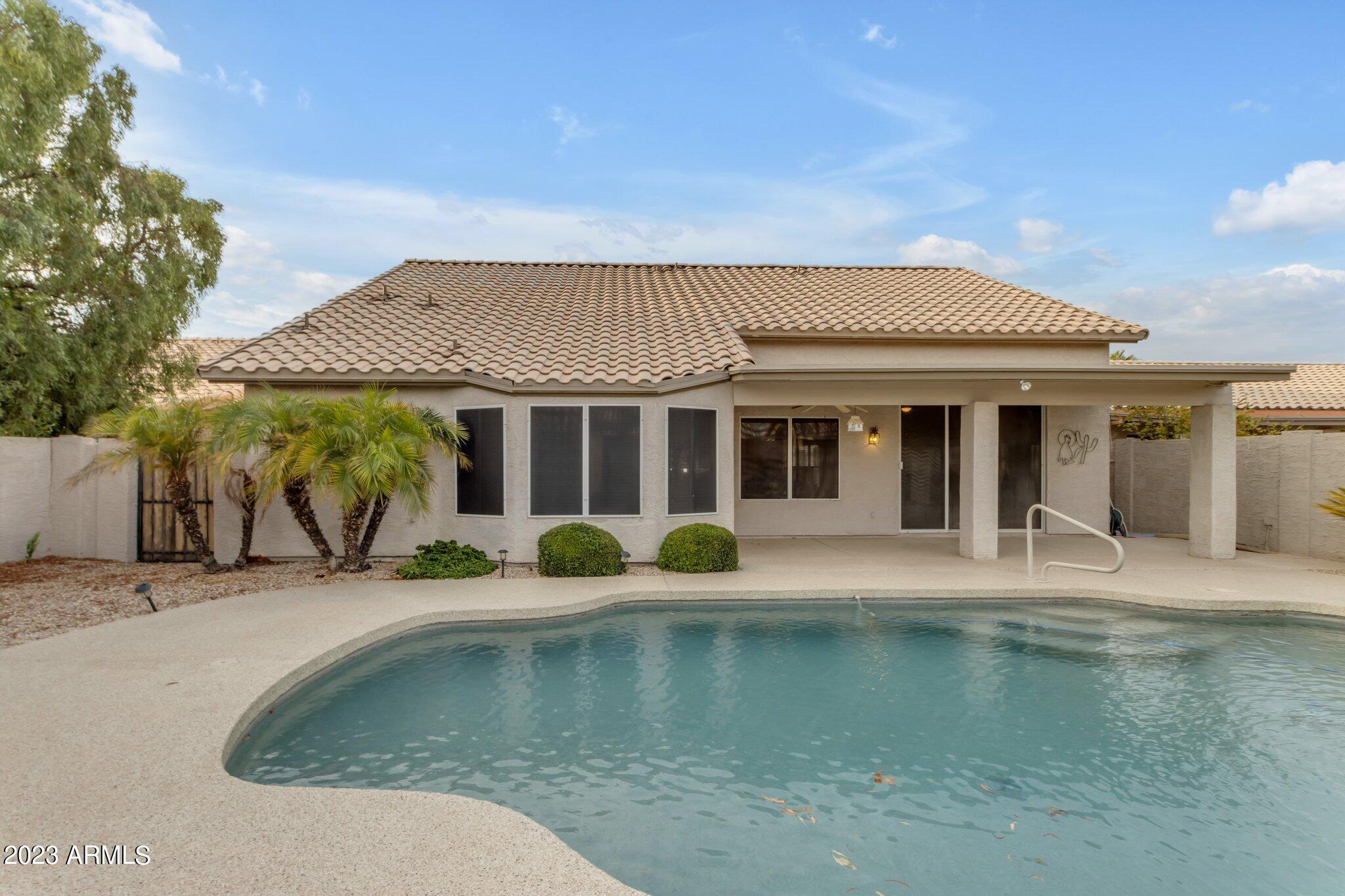 723 E IRONWOOD Drive