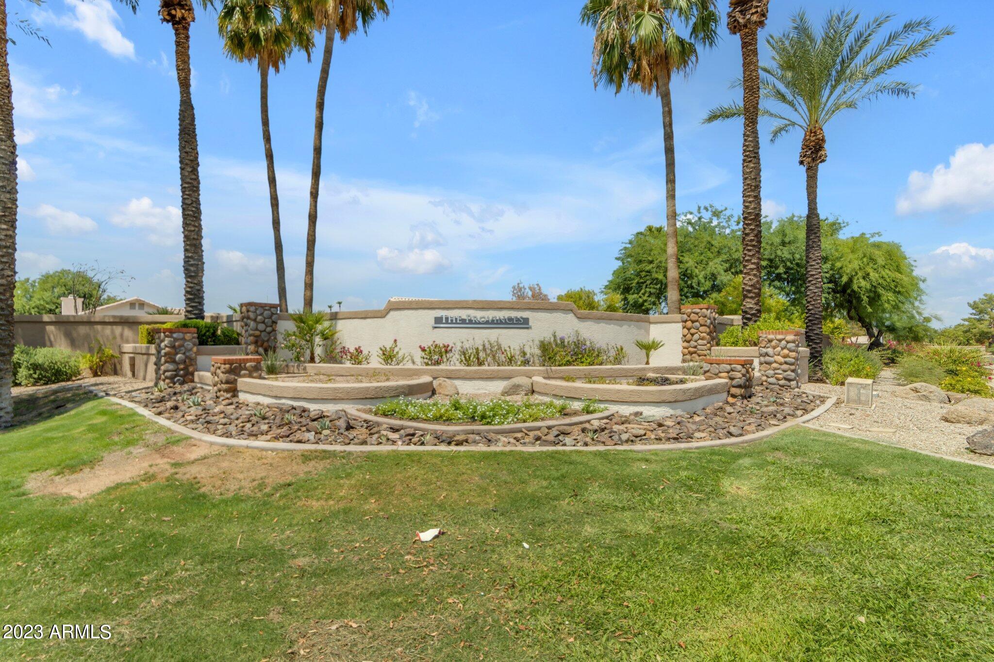 723 E IRONWOOD Drive