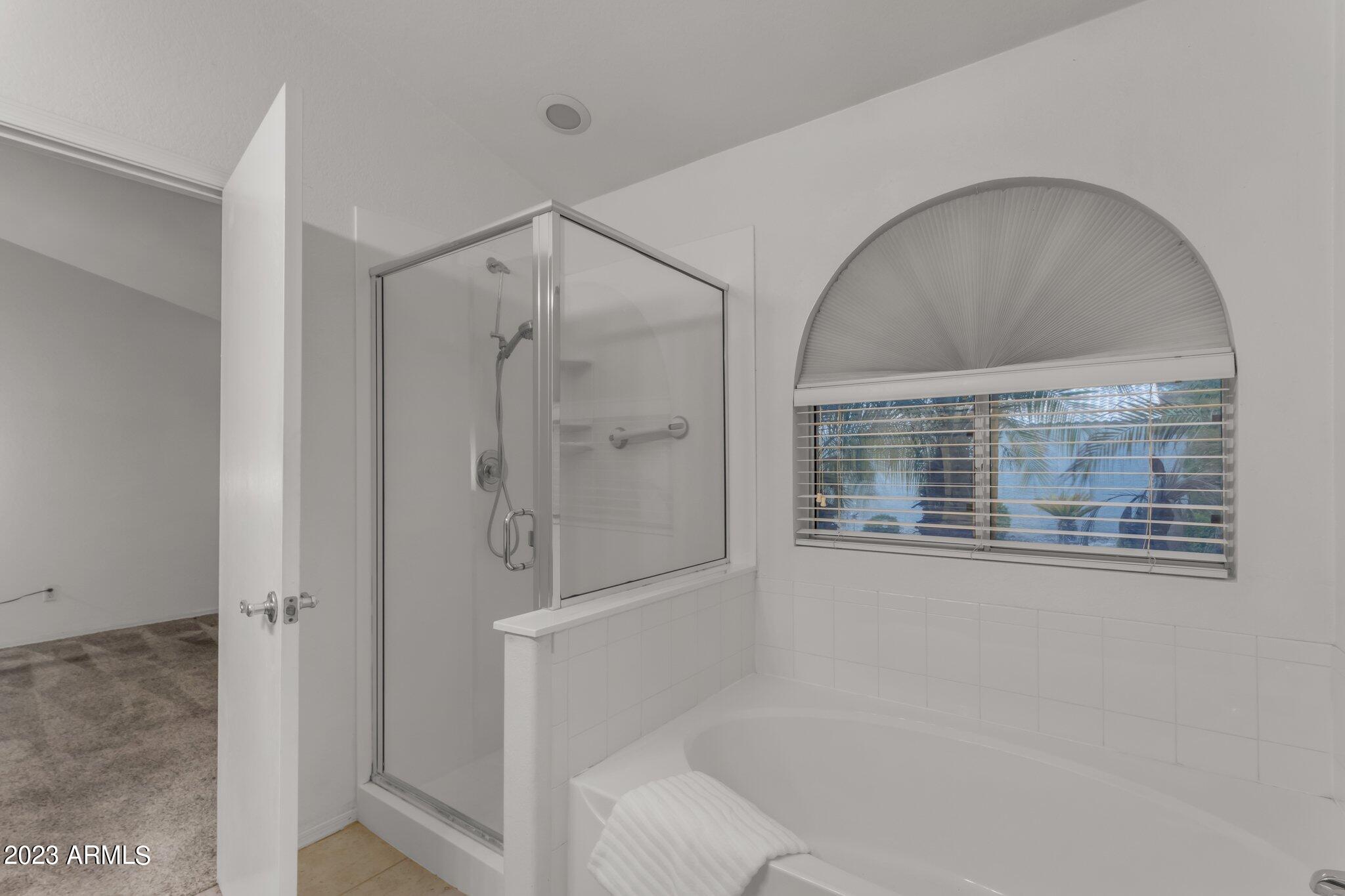 723 E IRONWOOD Drive