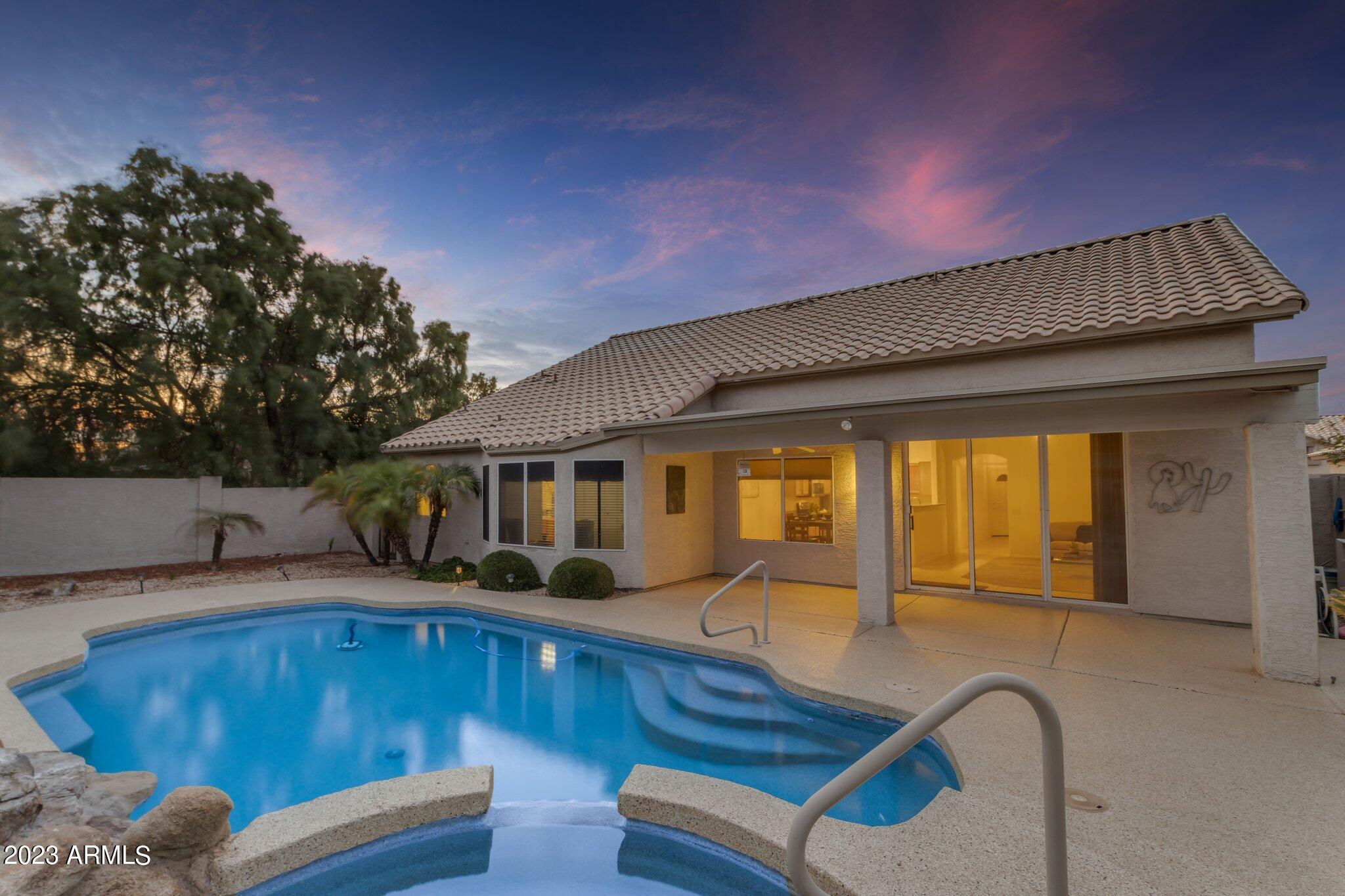 723 E IRONWOOD Drive