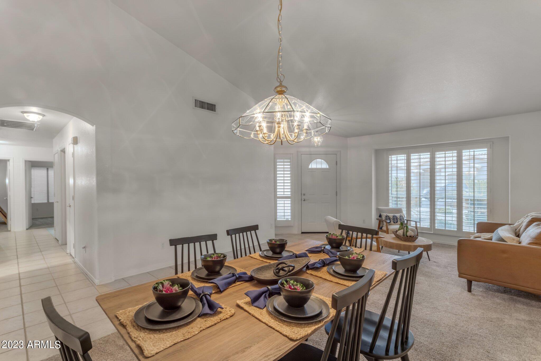 723 E IRONWOOD Drive