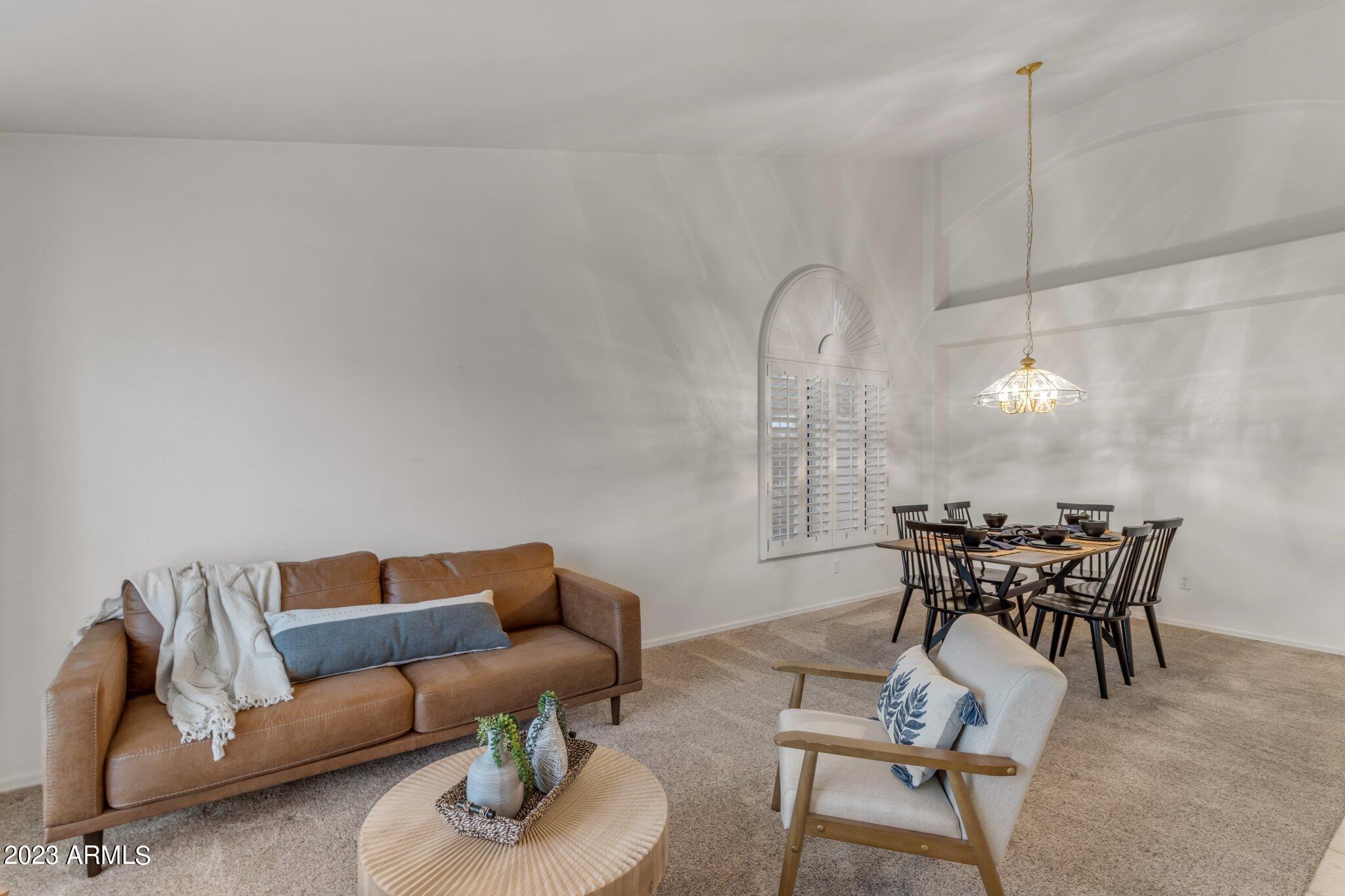 723 E IRONWOOD Drive