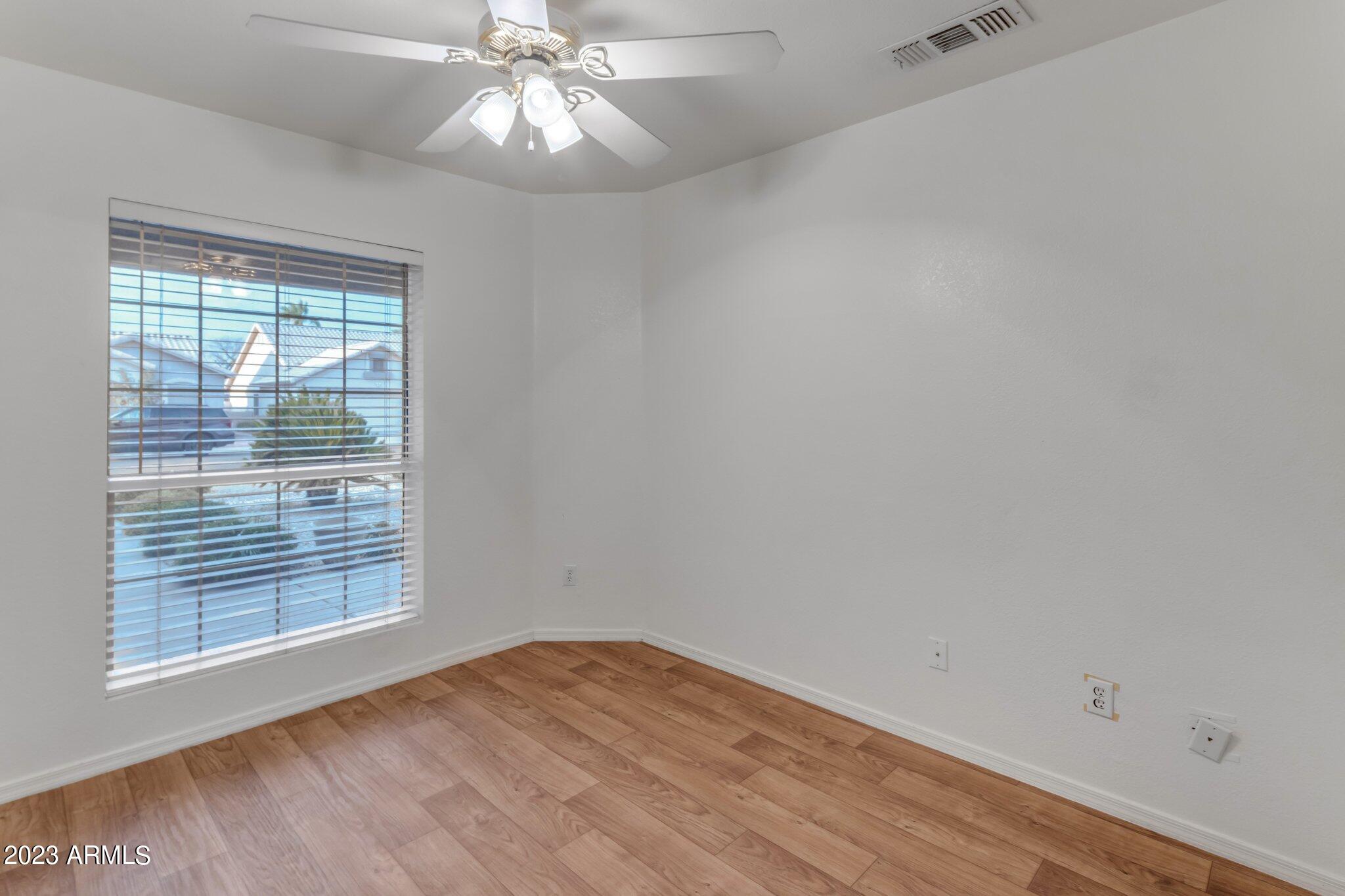 723 E IRONWOOD Drive