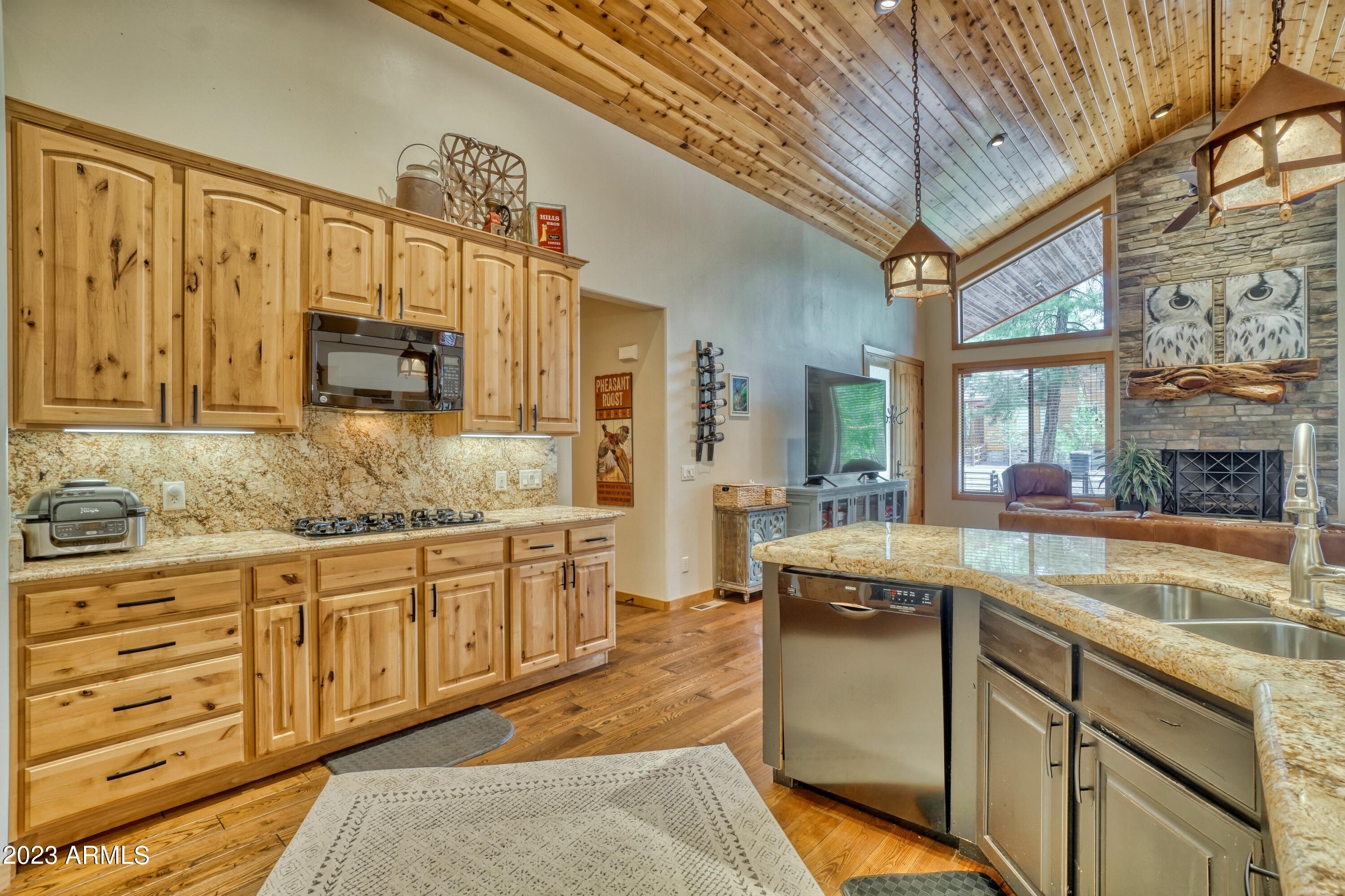 8844 STARWOOD Drive