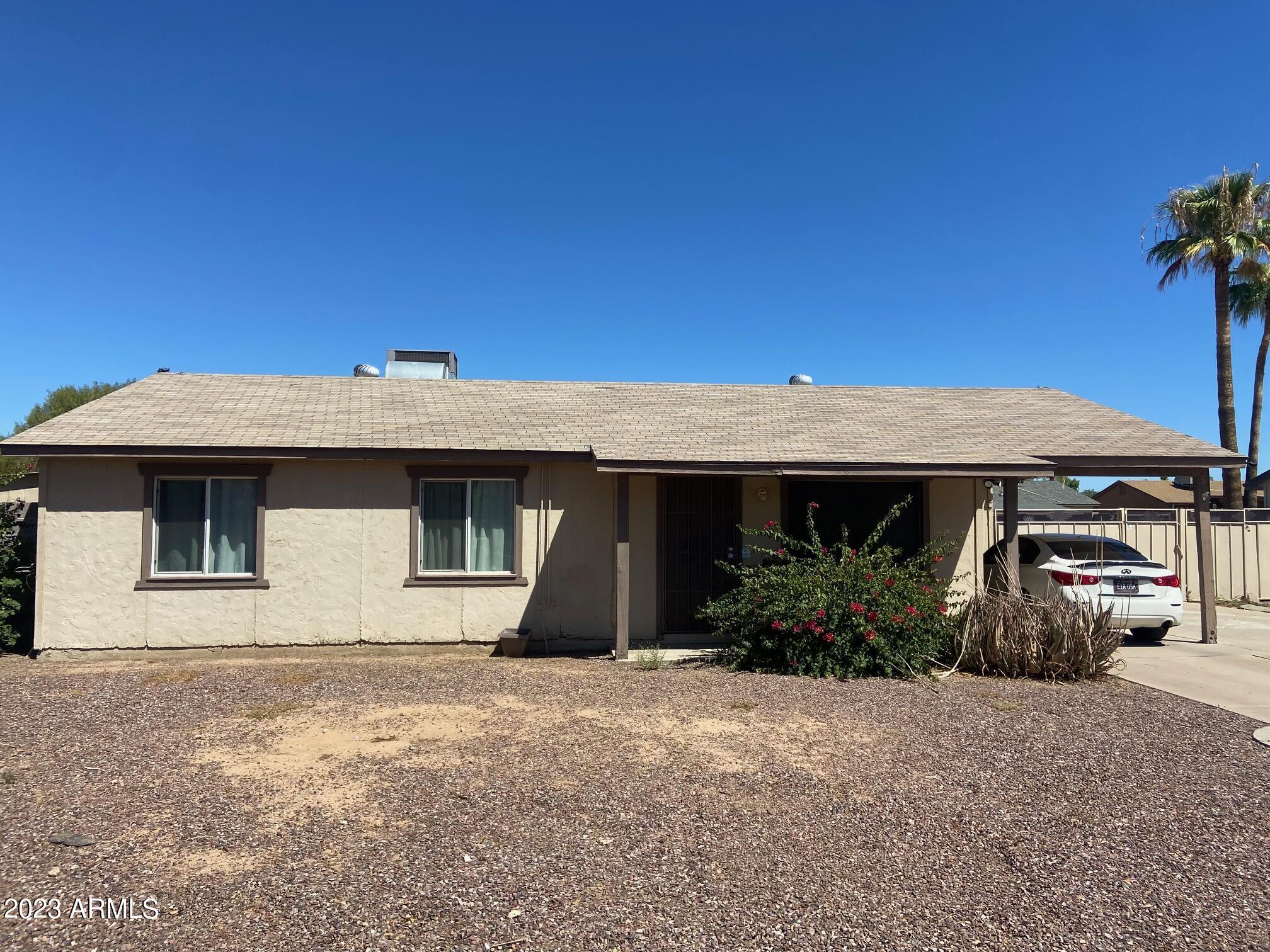 4034 E SURREY Avenue