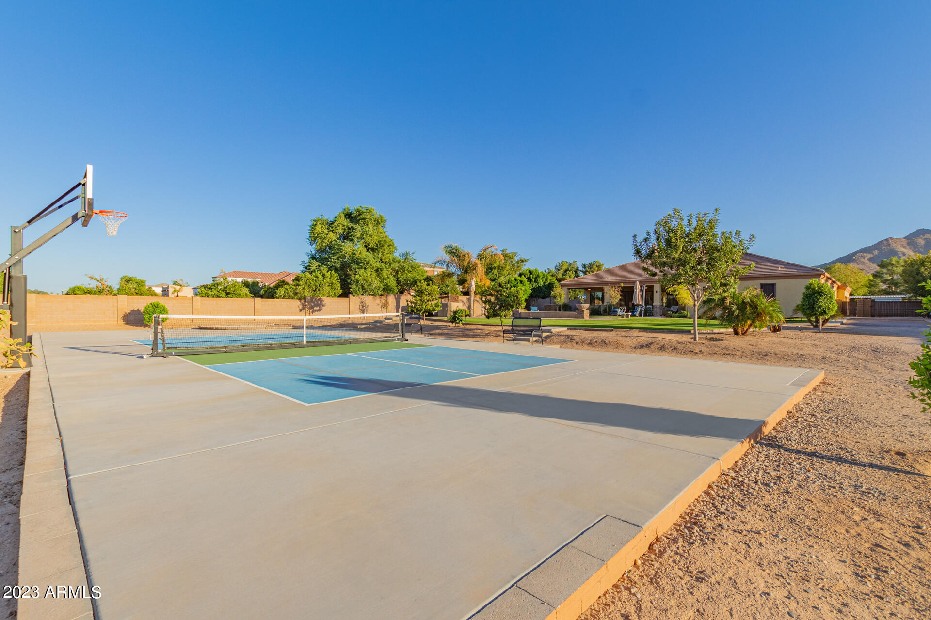 3894 E STACEY Road