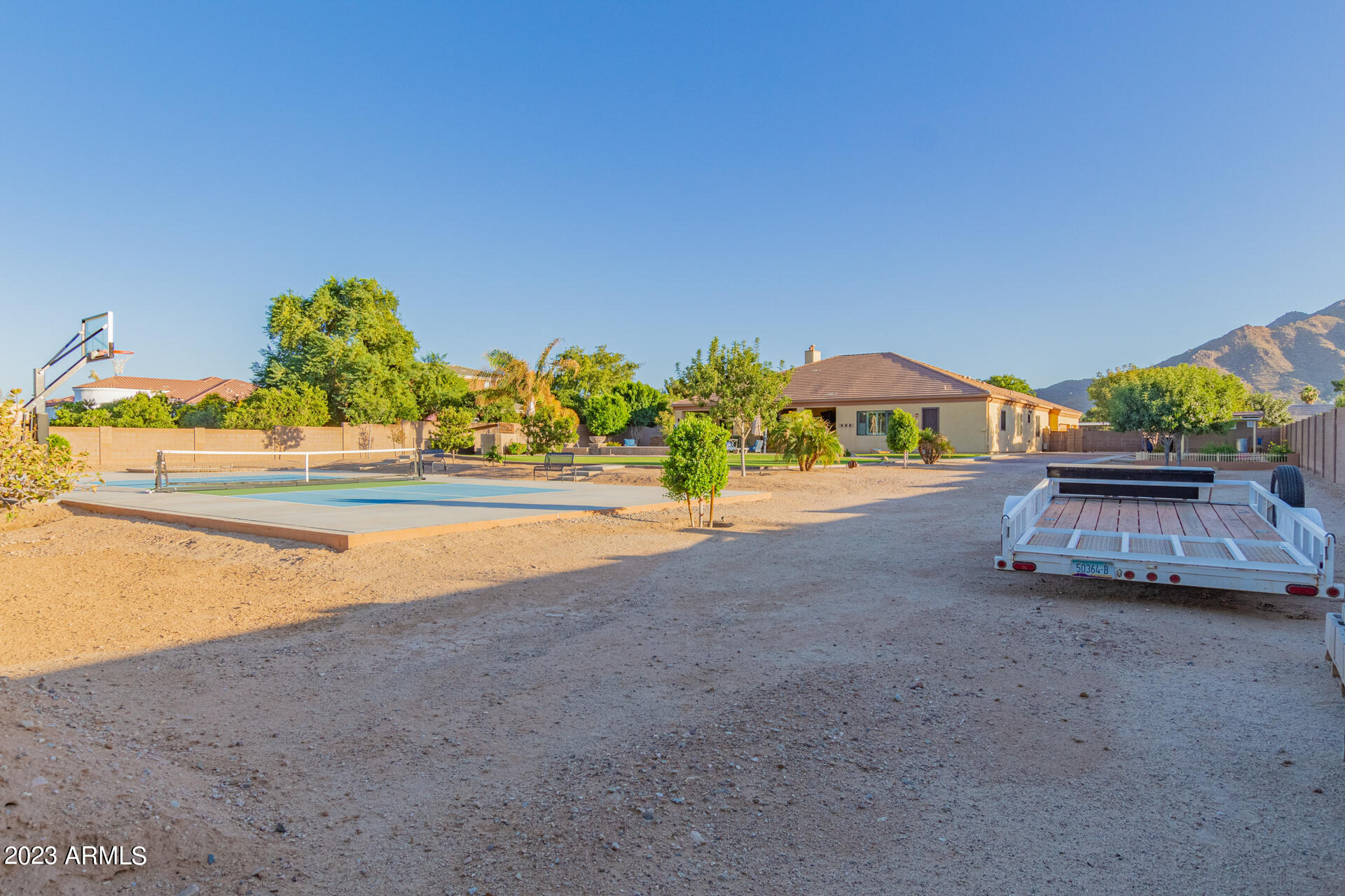 3894 E STACEY Road