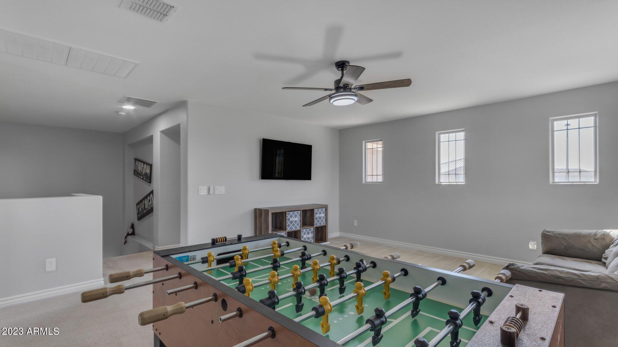 7683 S RESEDA Street