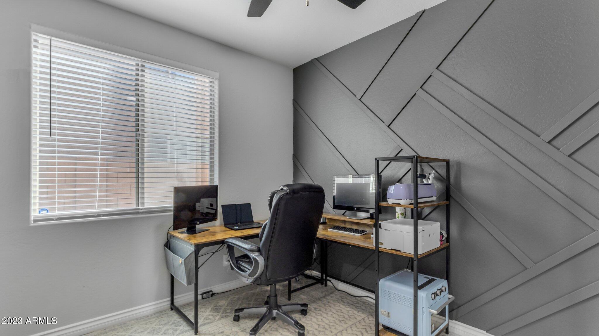 7683 S RESEDA Street