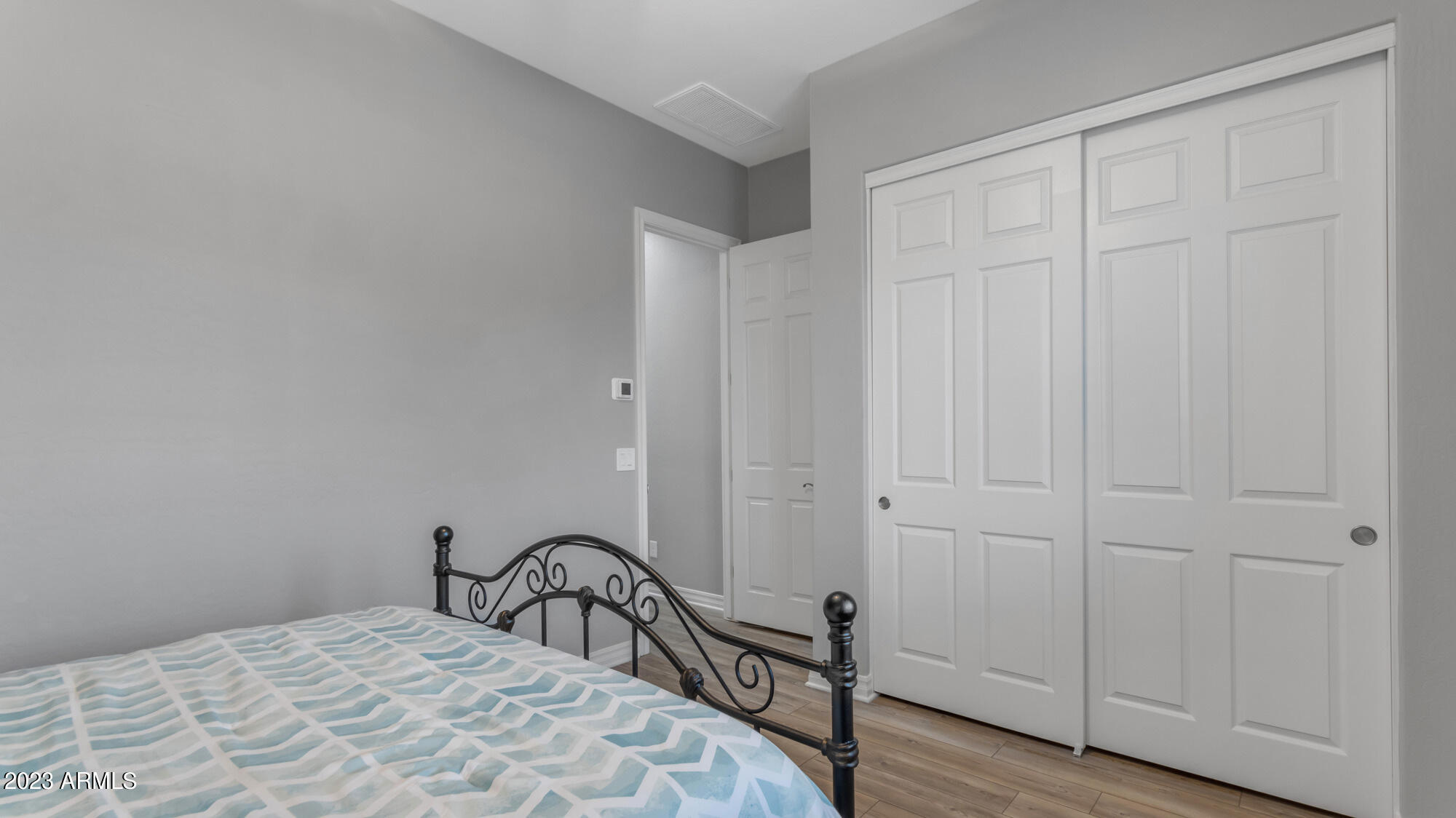 2999 W HORSESHOE Drive