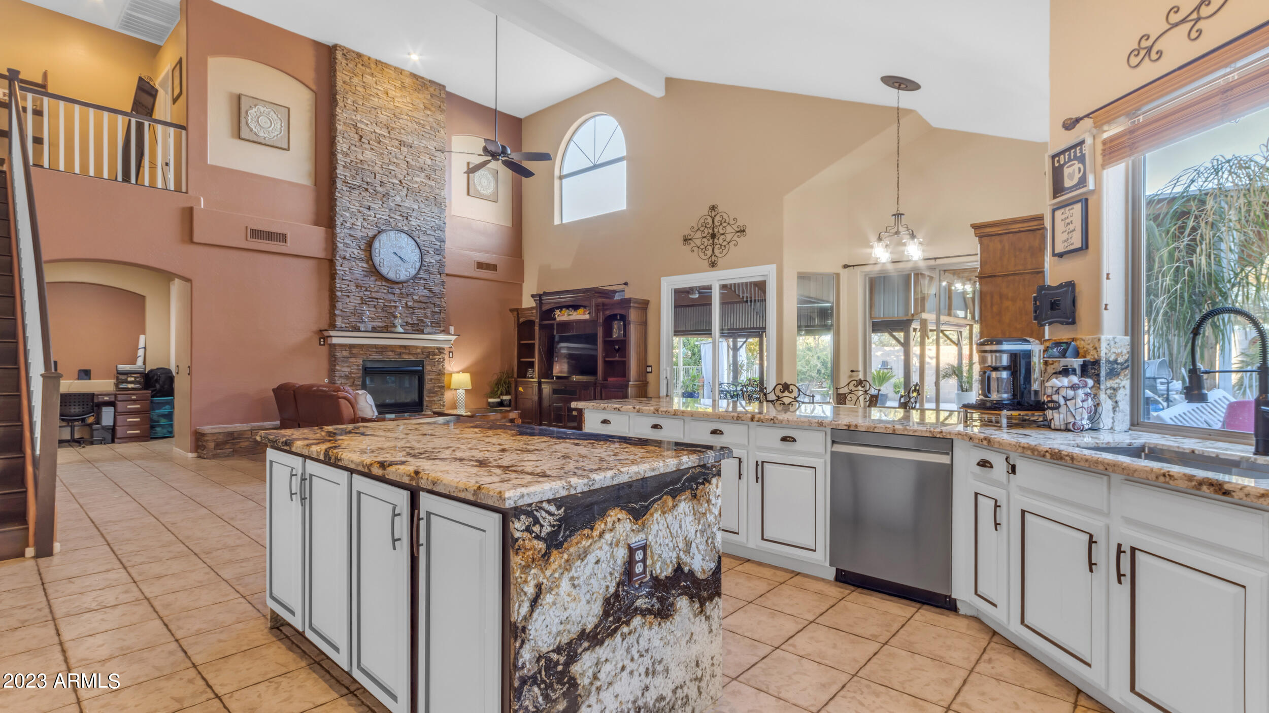 11316 E ROSELLE Circle