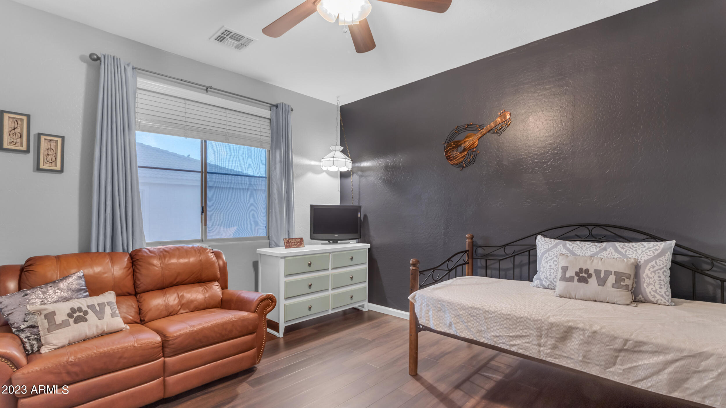 11316 E ROSELLE Circle