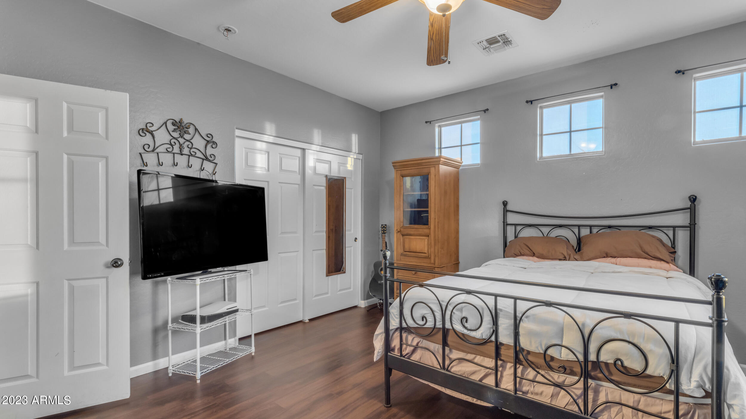 11316 E ROSELLE Circle