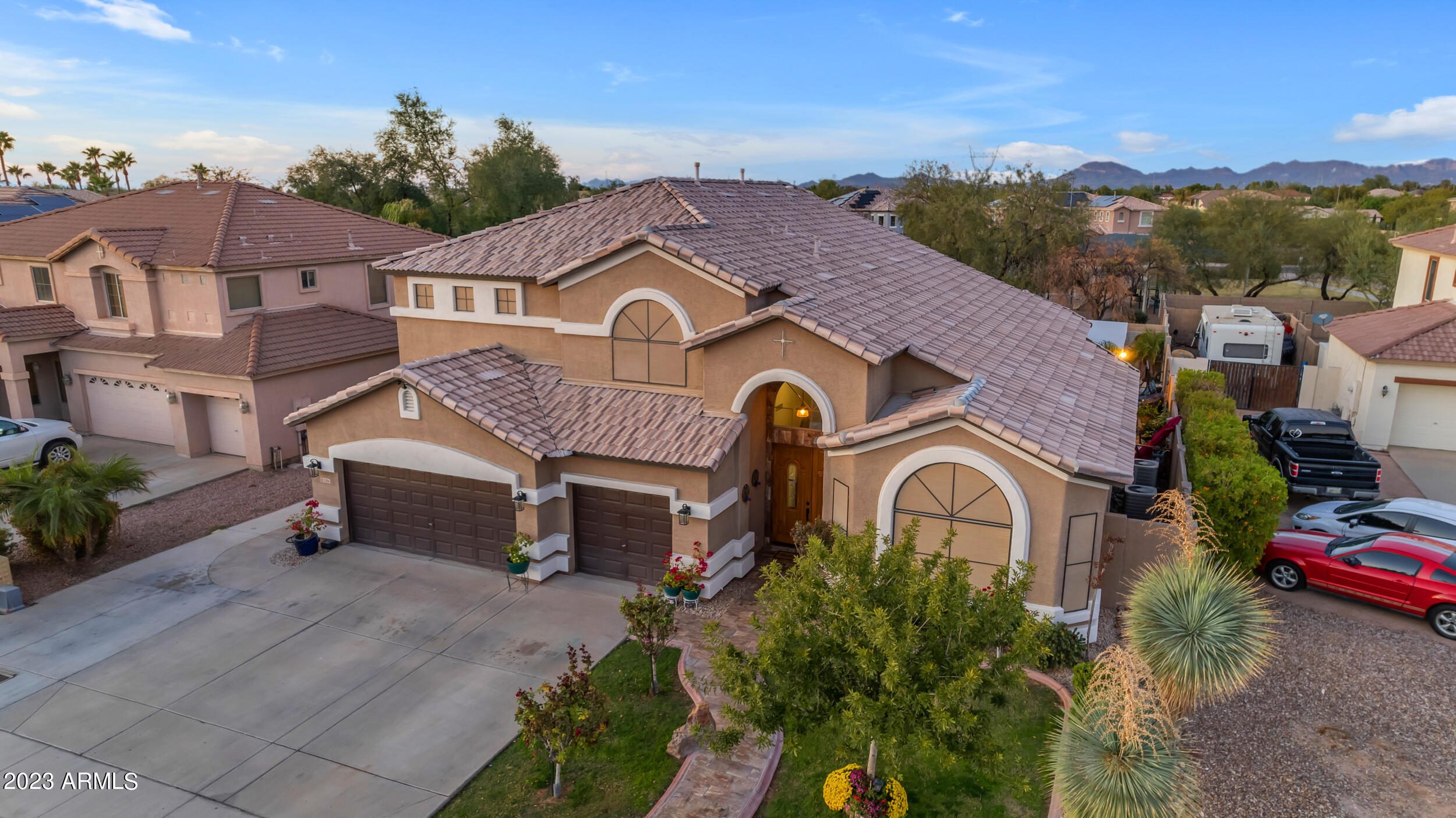 11316 E ROSELLE Circle